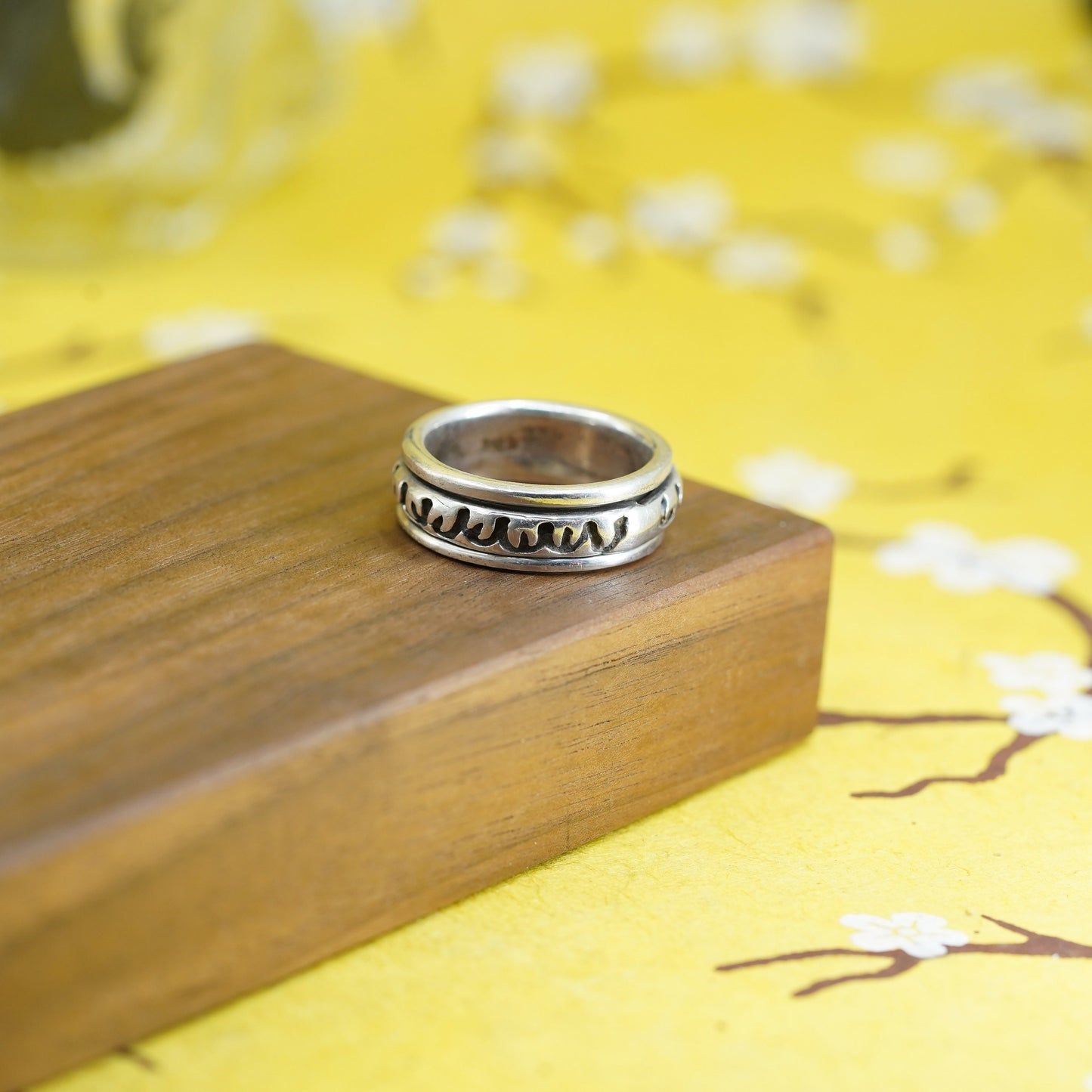 Size 10, vintage Sterling silver prayer ring, textured 925 spinner band