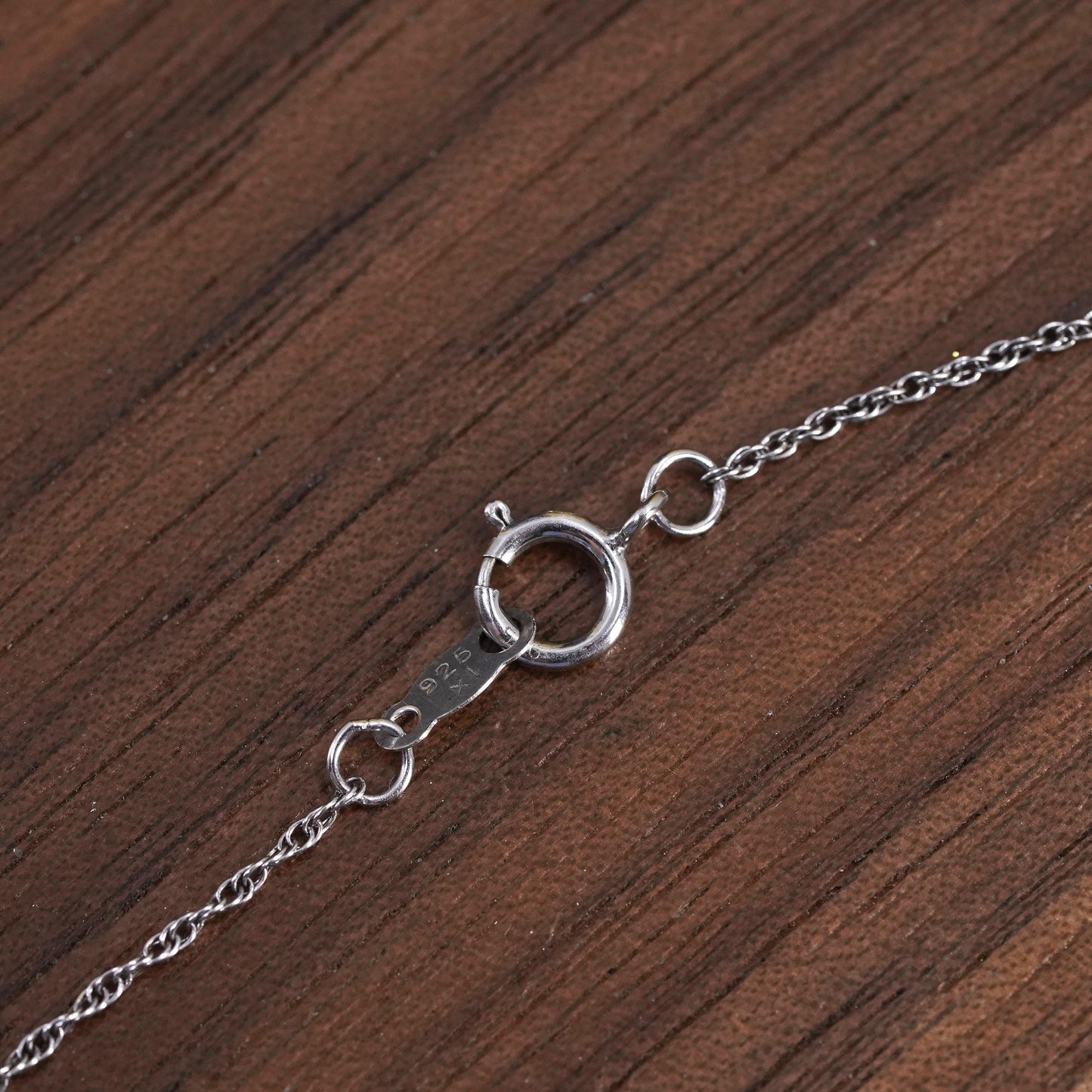 18” Sterling silver necklace, 925 Singapore rope chain teardrop pendant diamond
