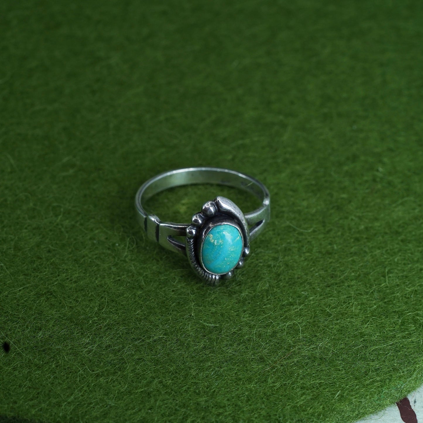 Size 6.5, Native American bell post sterling silver ring, 925 band turquoise