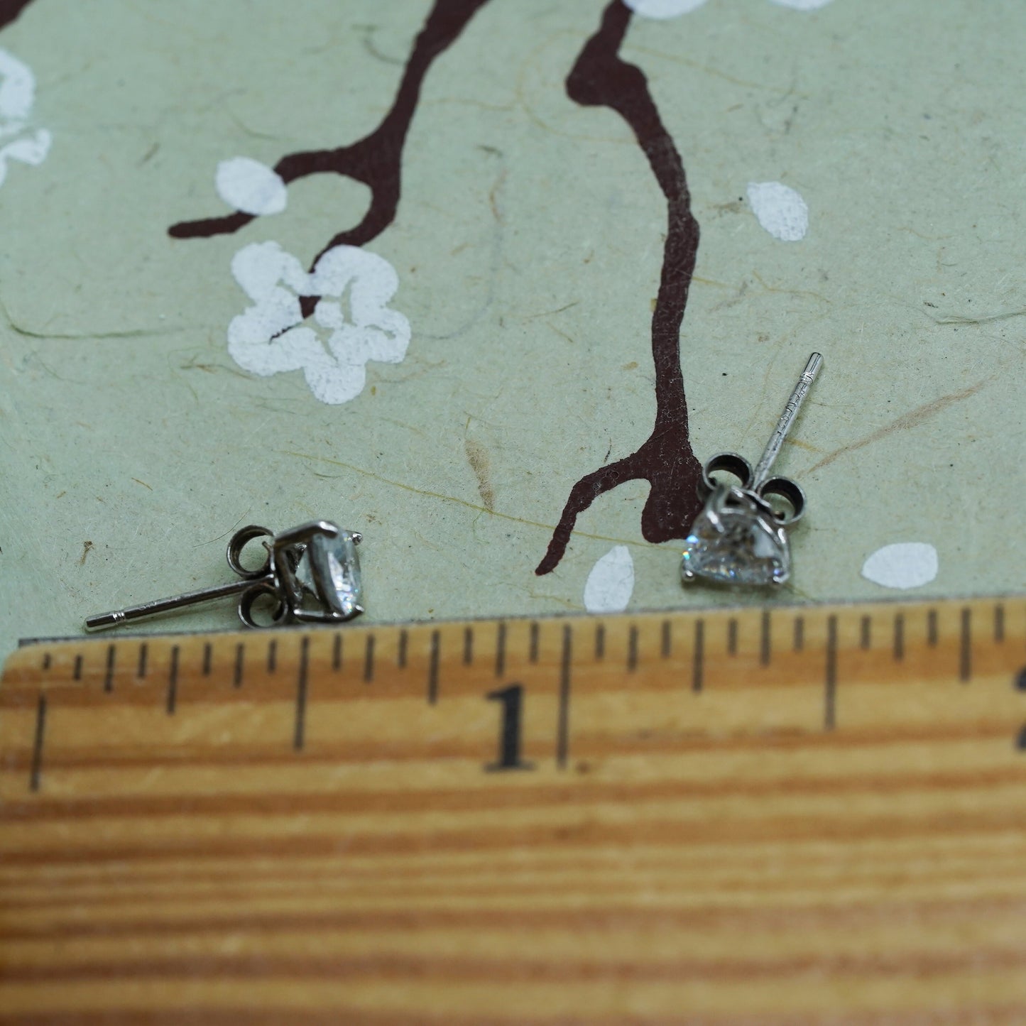 Vintage sterling silver heart cz studs, fashion minimalist earrings