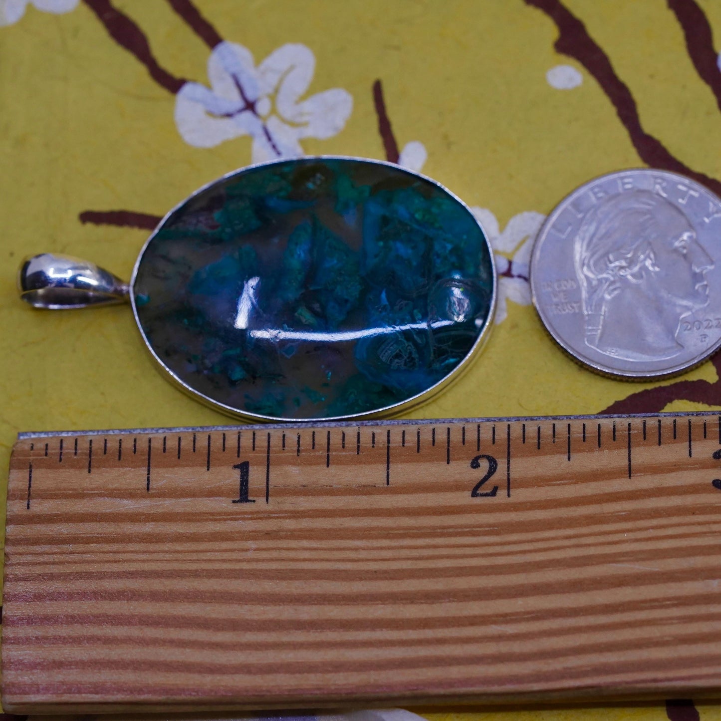Southwestern Sterling 925 silver handmade oval pendant with moss agate