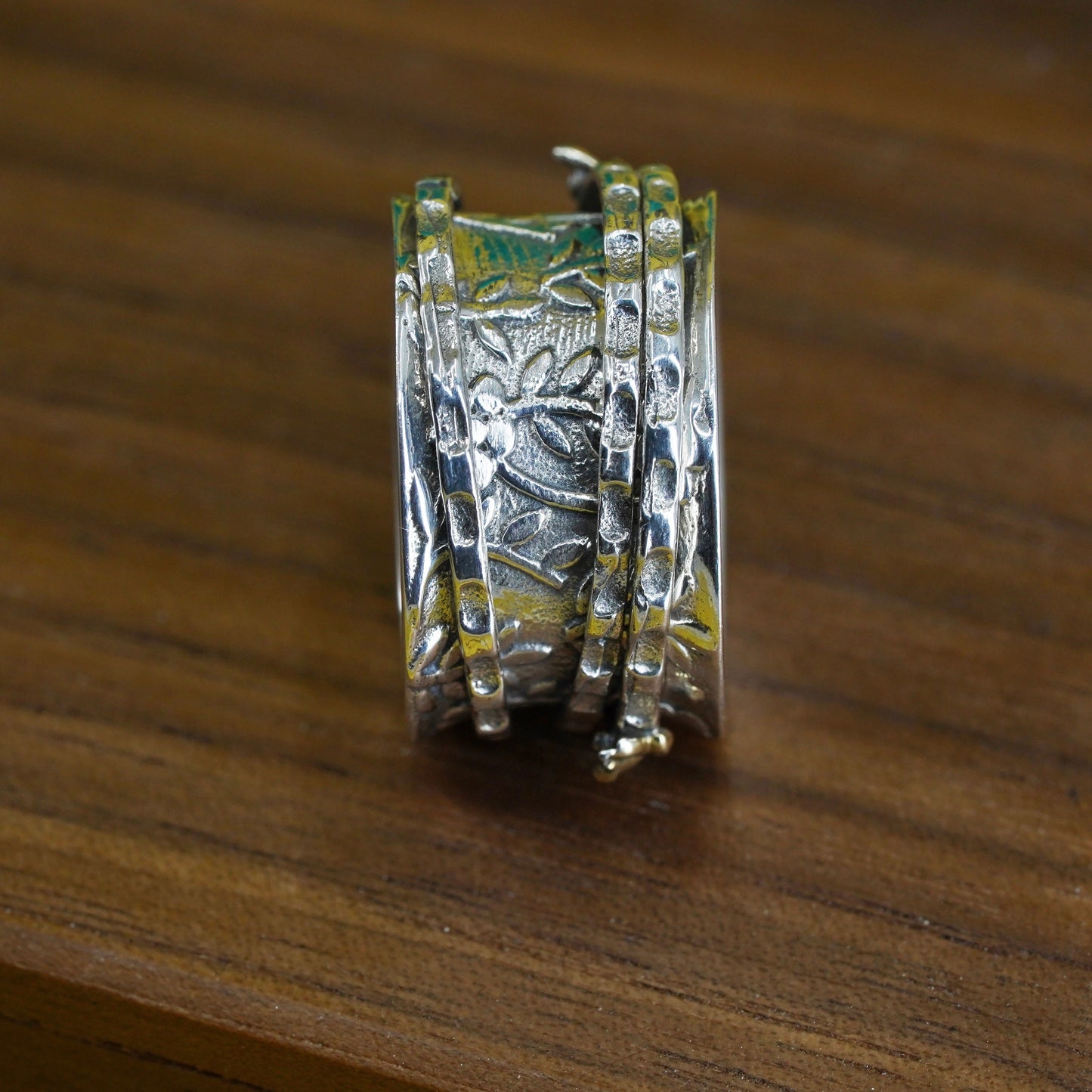 Size 5.75, vintage Sterling silver handmade textured ring, 925 spinner band