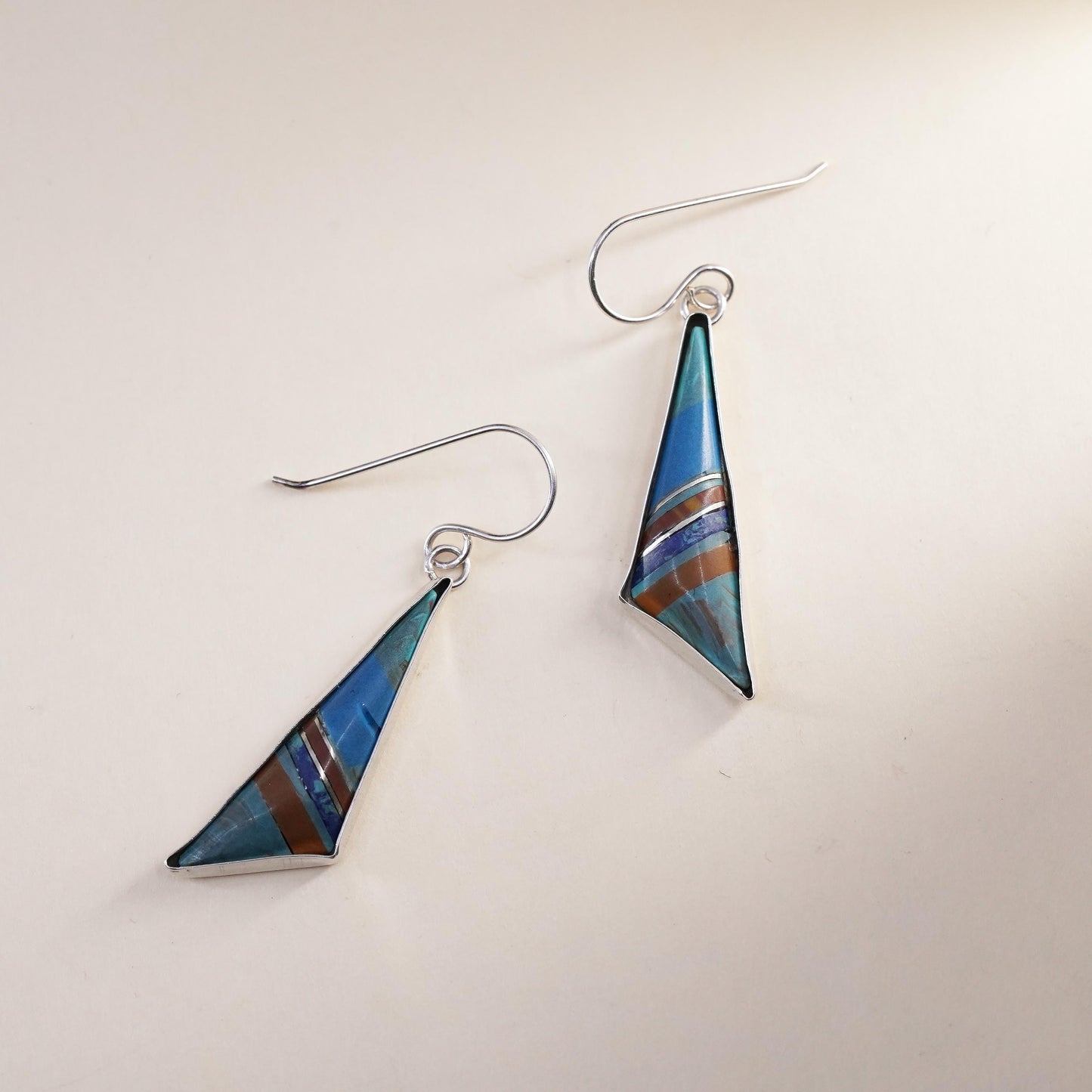 Native American Sterling 925 silver handmade triangular earrings turquoise