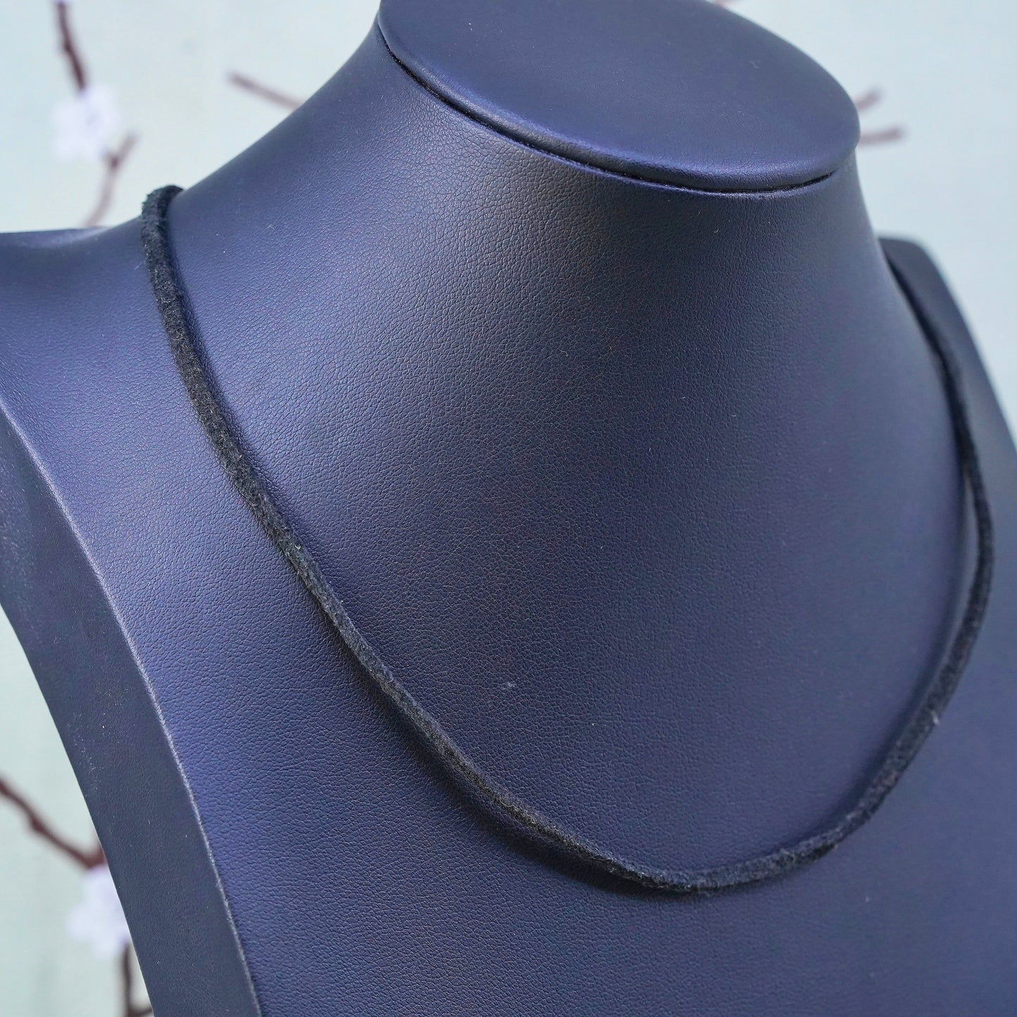 18”, Vintage Sterling 925 Silver Clasp with black Leather Necklace
