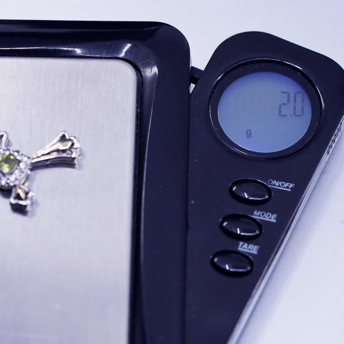 Vintage sterling 925 silver cross pendant with heart peridot cluster CZ crystal