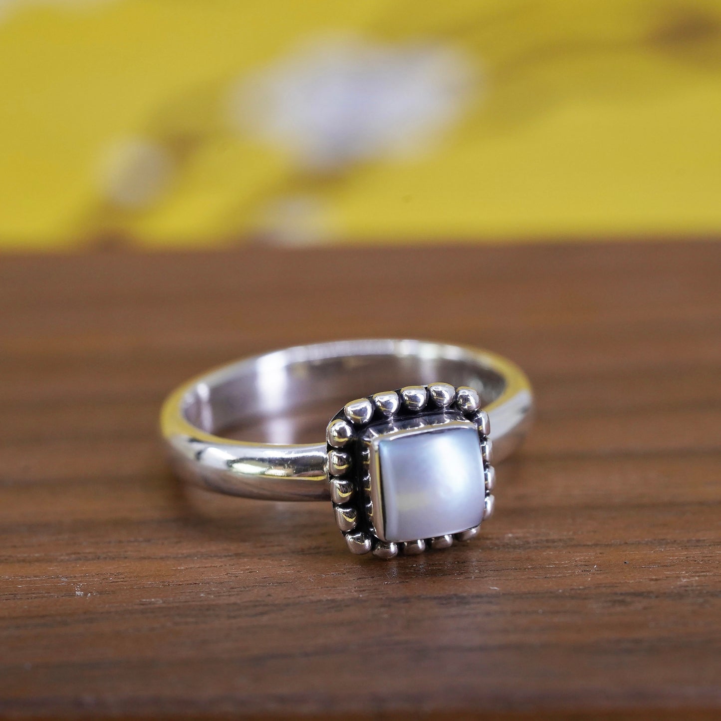 Size 10, retired Silpada Sterling 925 silver R1617 Button Frame Pearl Ring bead