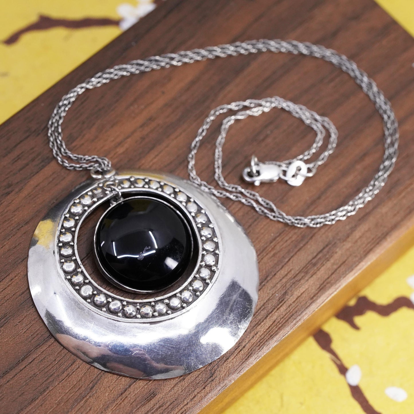 18” sterling silver 925 Singapore rope necklace circle disc pendant onyx