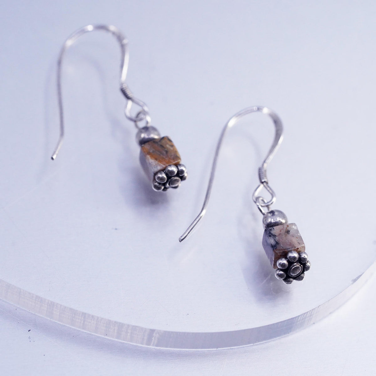 Vintage Sterling Silver handmade Earrings, 925 Silver with Agate Inlay