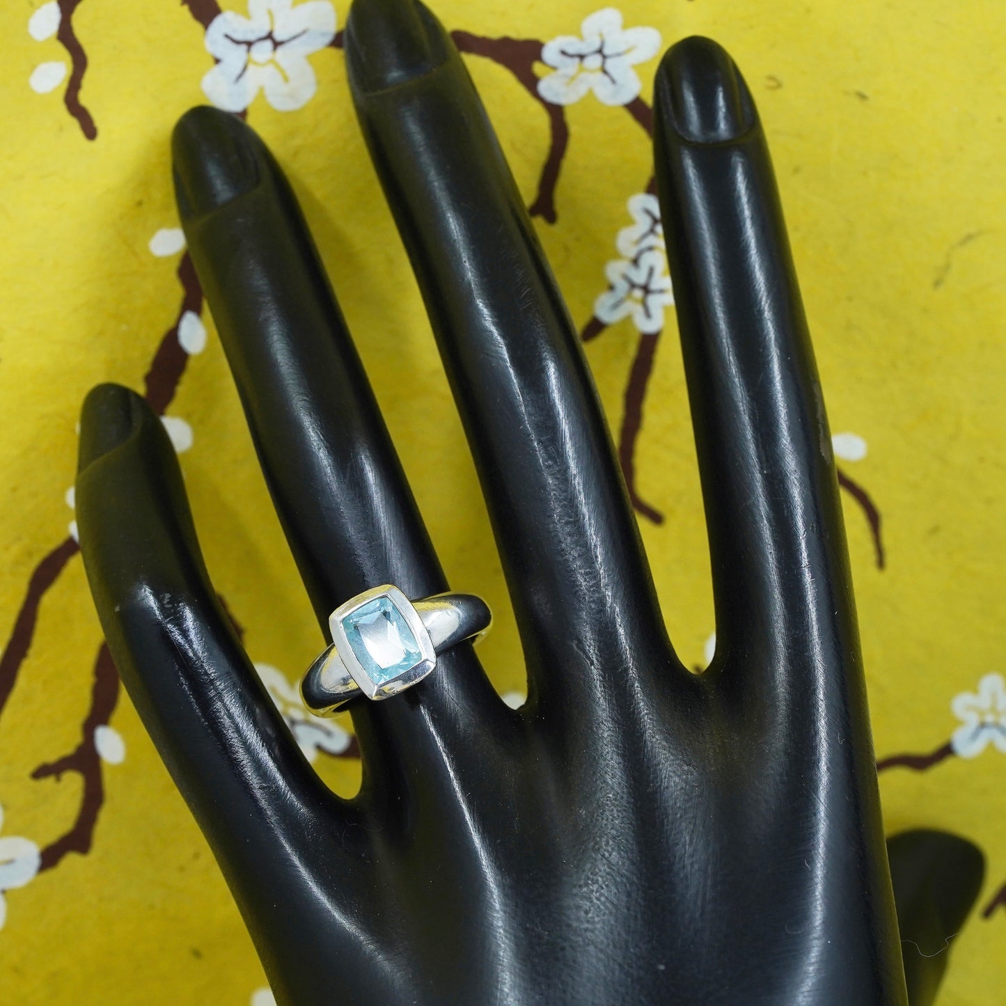 Size 6, Vintage Sterling silver handmade ring, stackable blue crystal 925 band