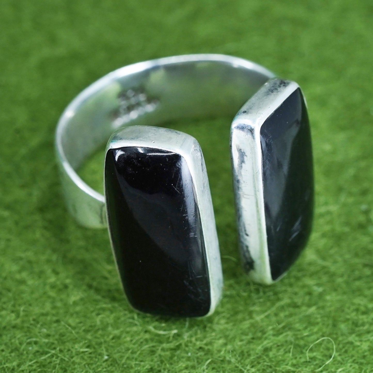 Size adjustable, vtg Mexican sterling 925 silver handmade band ring black onyx