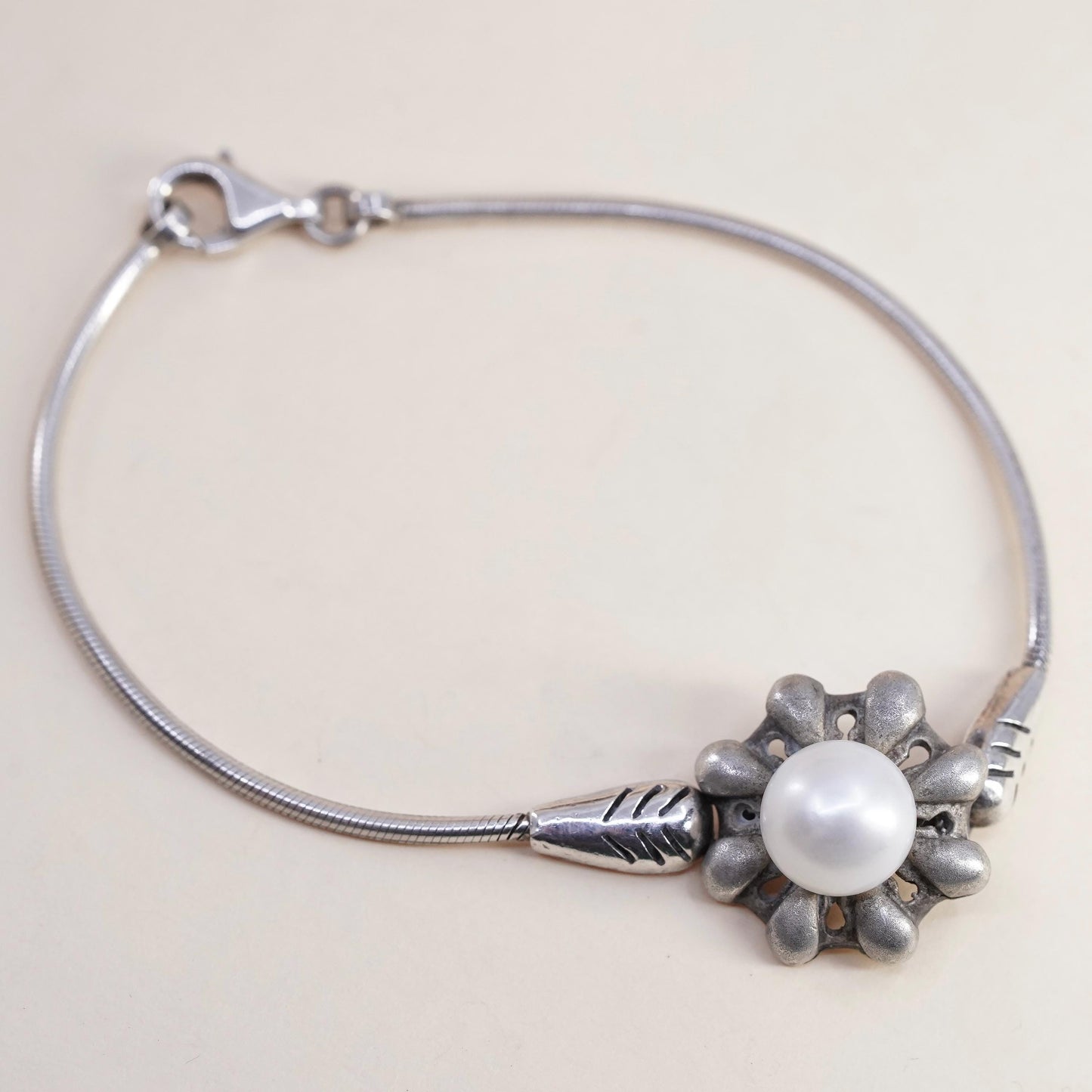 6.75”, Antigua Sterling silver bracelet, Mexican 925 snake chain pearl flower