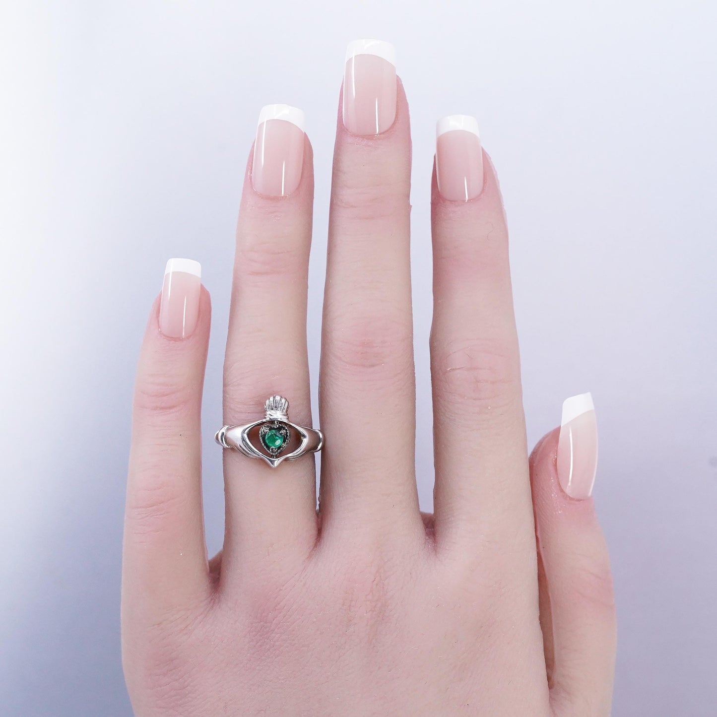 Size 6, Claddagh Sterling 925 silver spinner ring emerald 14K yellow gold heart