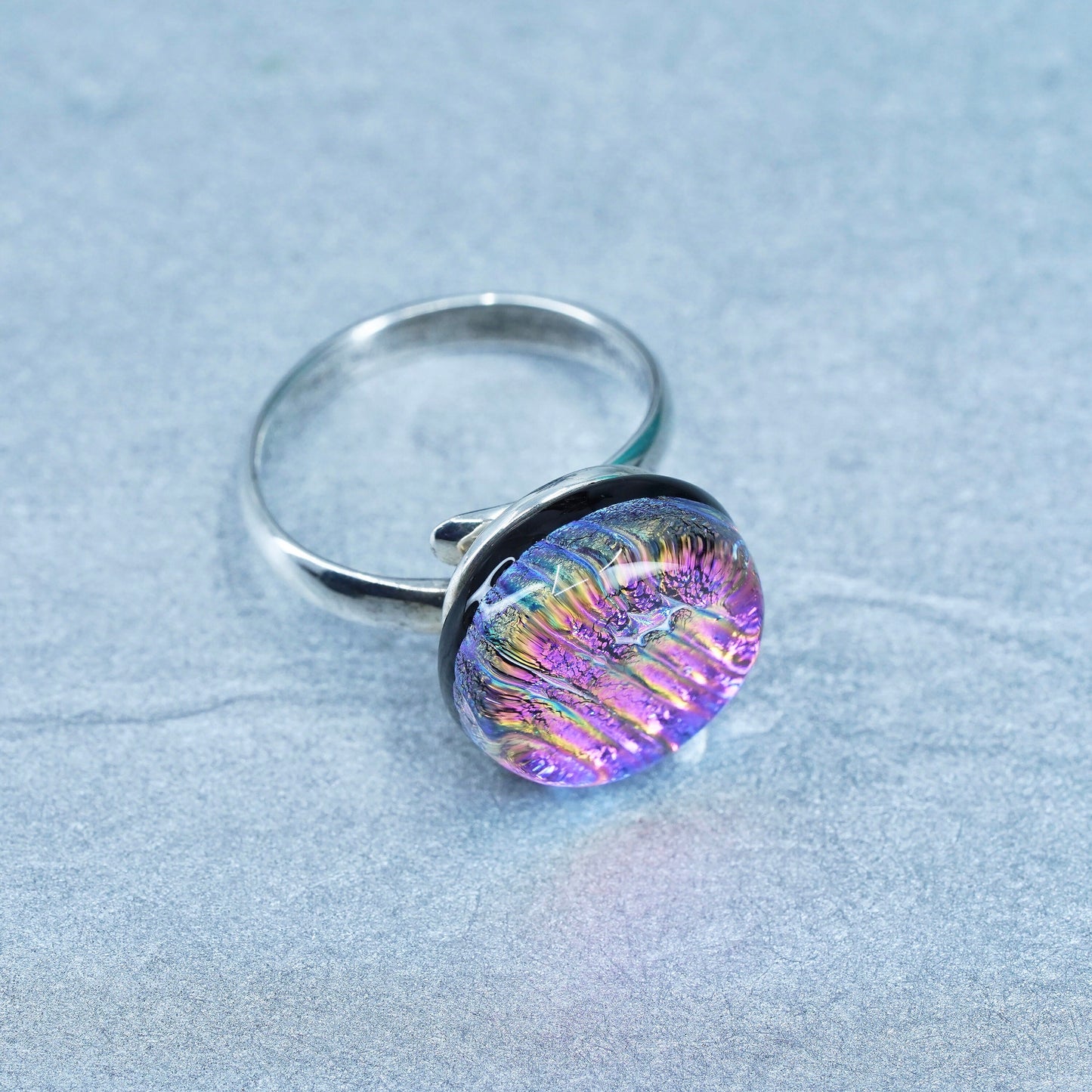 Size 6.75, w/ Sterling 925 silver handmade cocktail ring with pink foiled glass