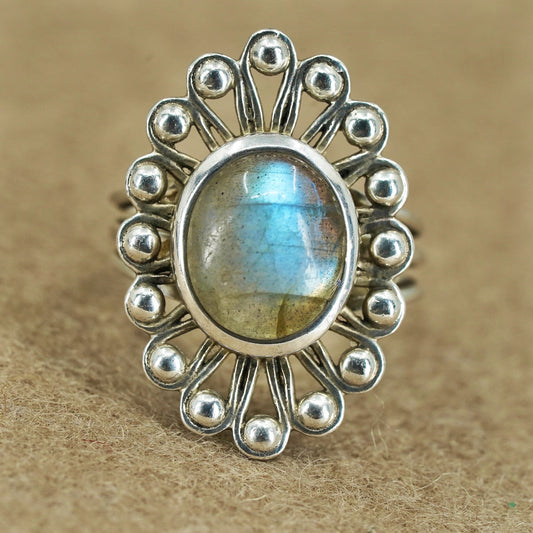 Size 7, vintage Sterling 925 silver handmade ring with labradorite and beads