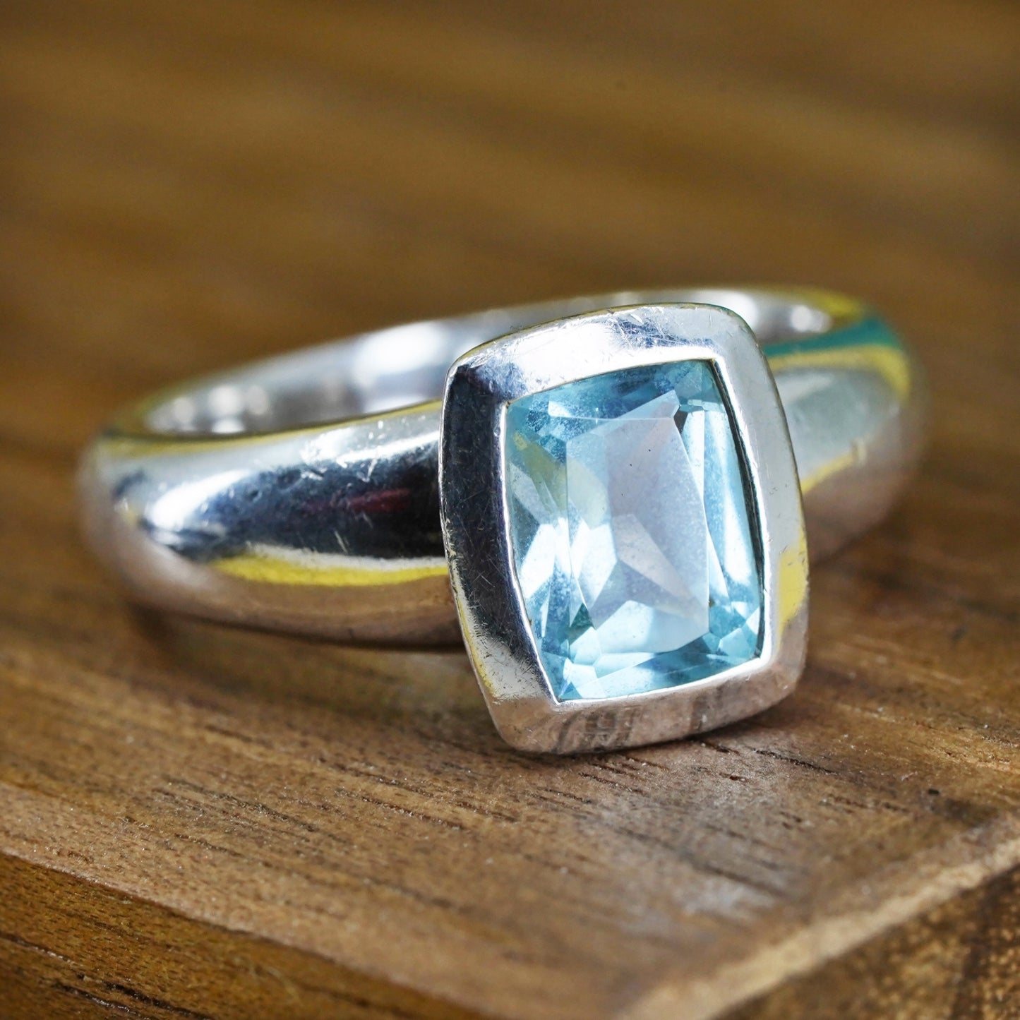 Size 6, Vintage Sterling silver handmade ring, stackable blue crystal 925 band