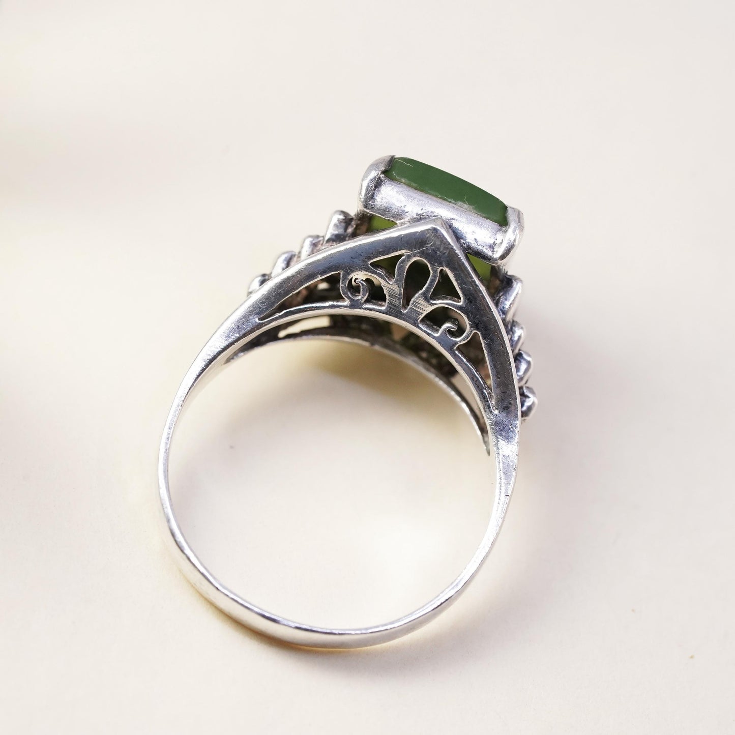 Size 6, Vintage handmade sterling silver statement ring with jade and beads