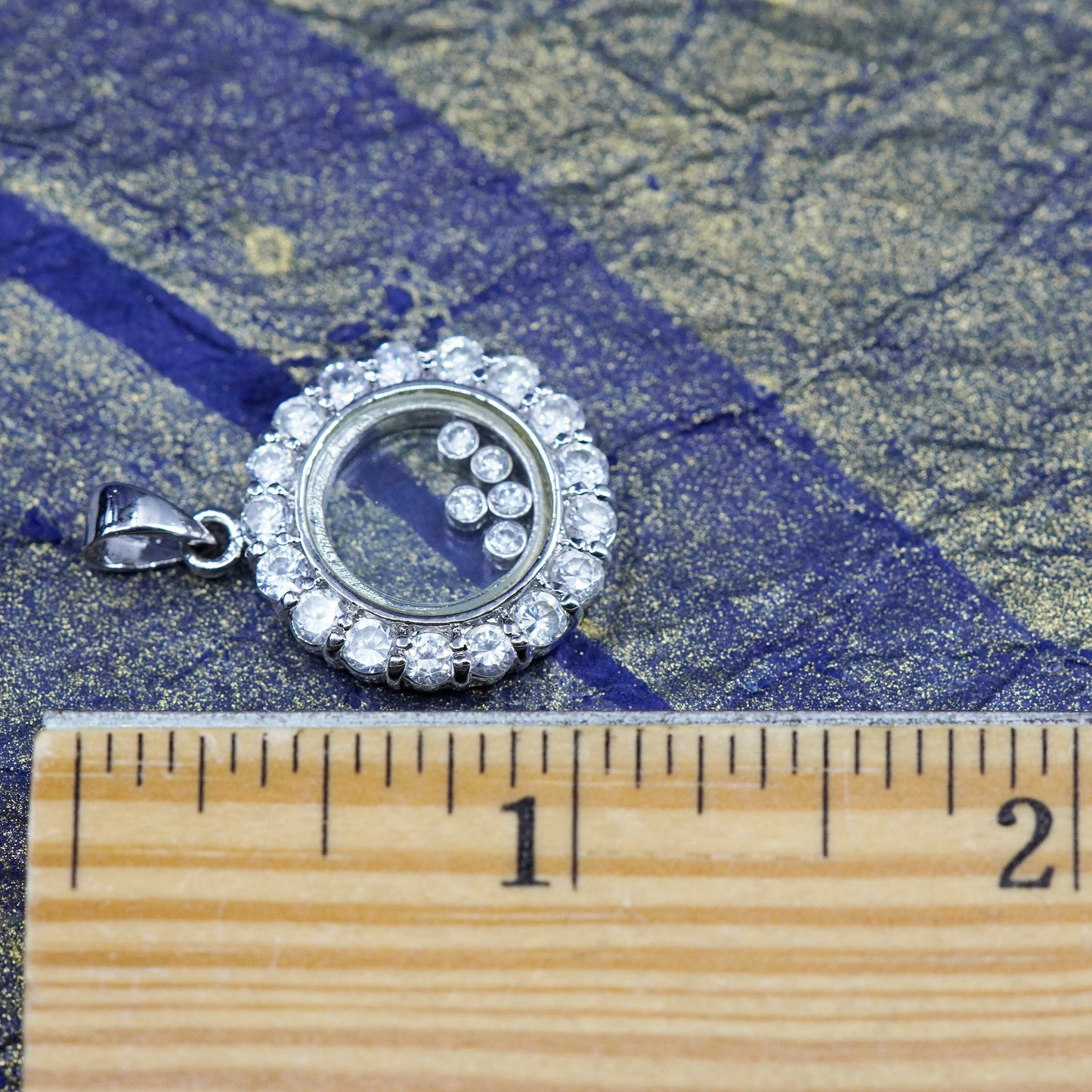 vintage Sterling 925 silver handmade circle pendant with dancing cz