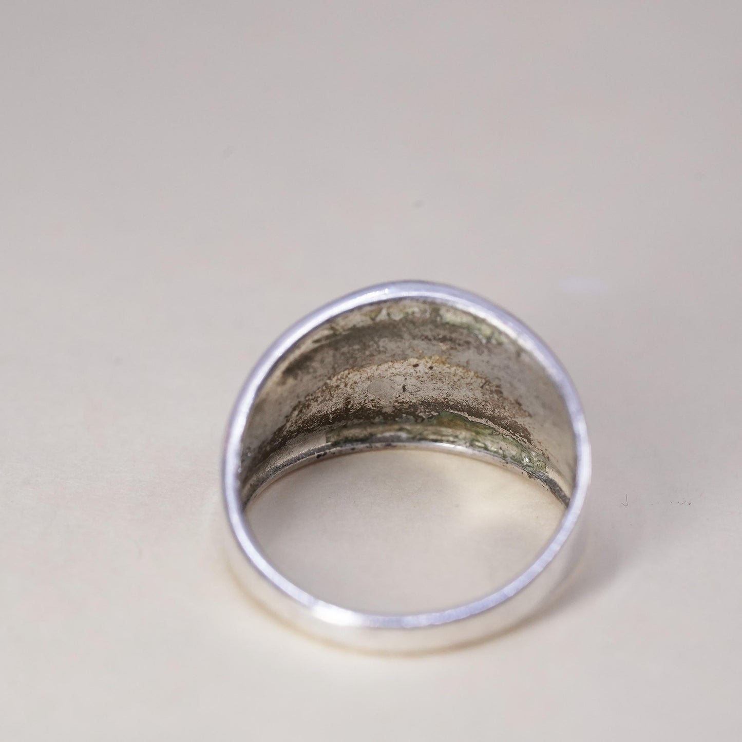 Size 8, vintage sterling silver handmade ribbed ring, 925 wide band