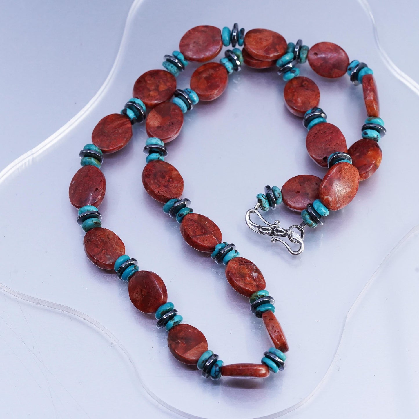 22", Native American Sterling Silver 925 necklace green turquoise coral beads
