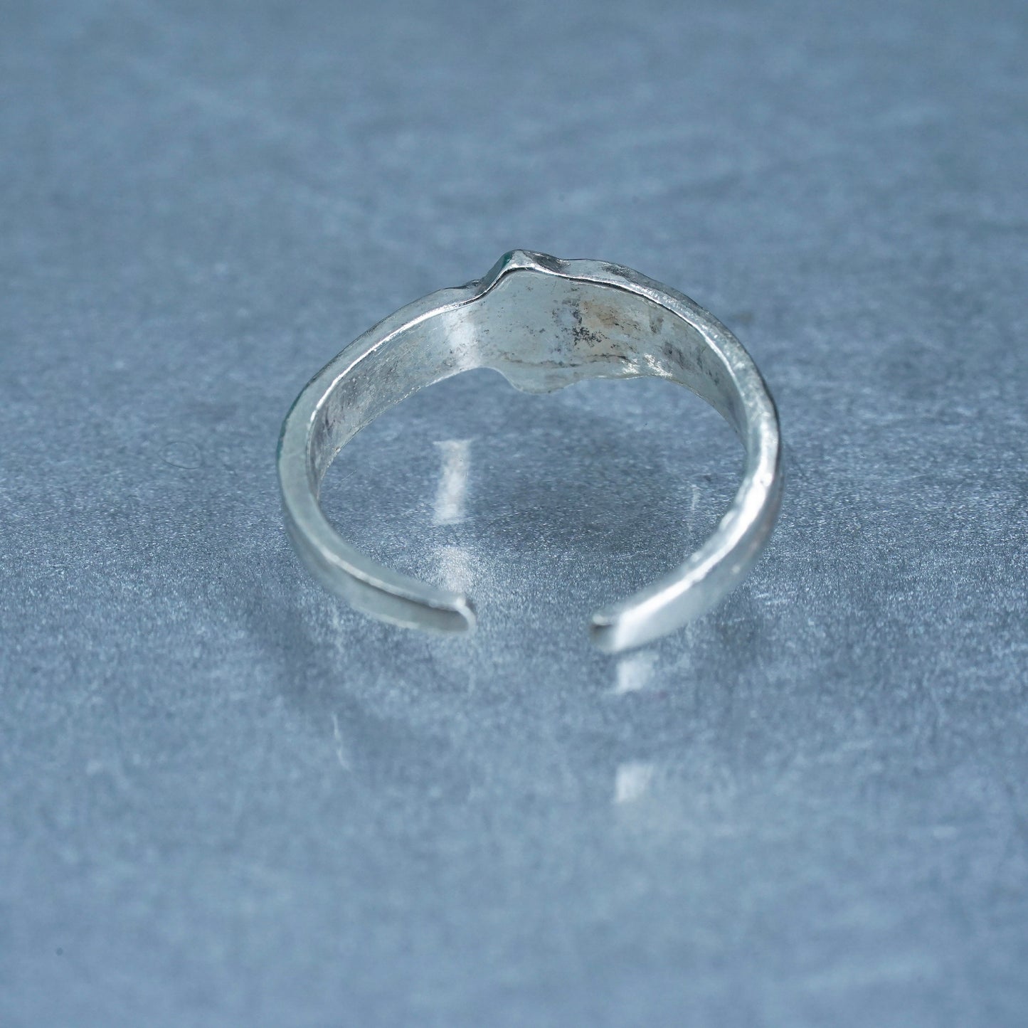 Size 3, southwestern Sterling 925 silver handmade ring, floral textured band