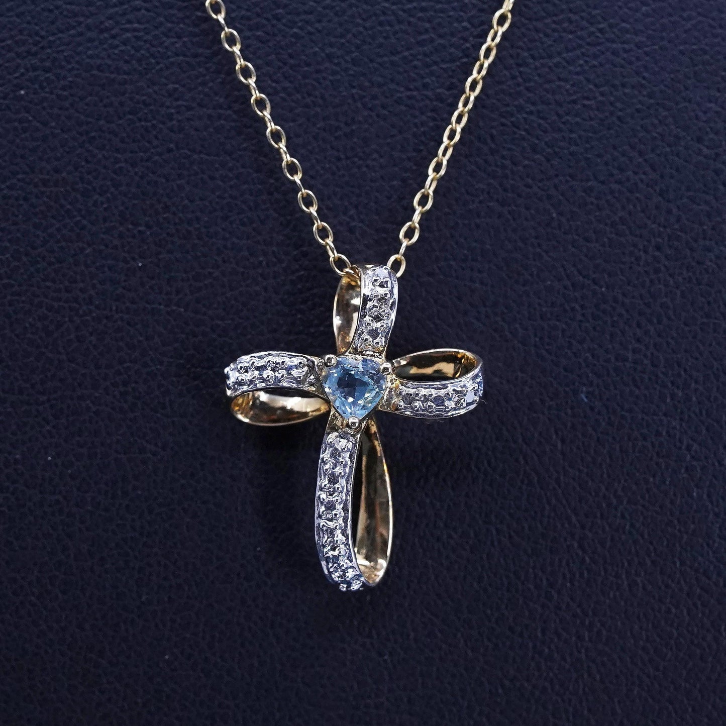18”, Vintage vermeil gold over Sterling 925 silver circle necklace topaz cross
