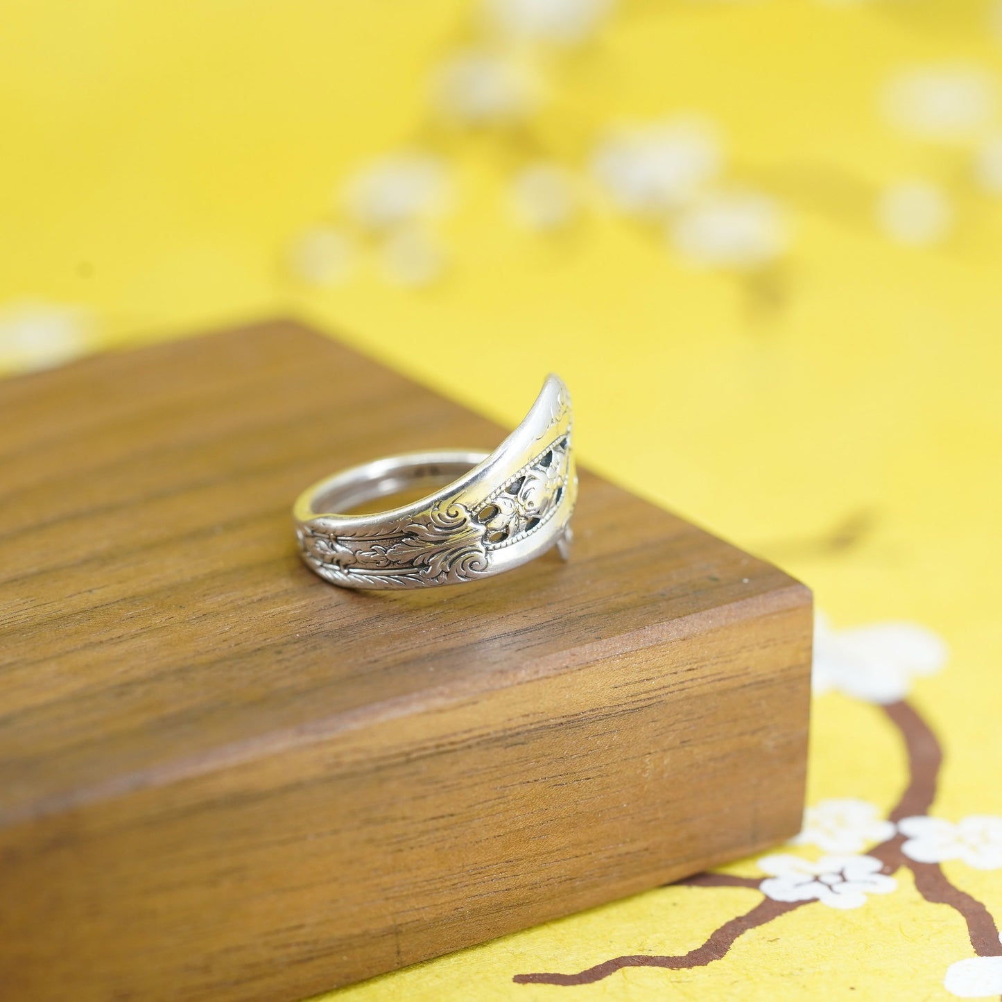 Size 7, Wallace Sterling silver wrap band, 925 spoon ring