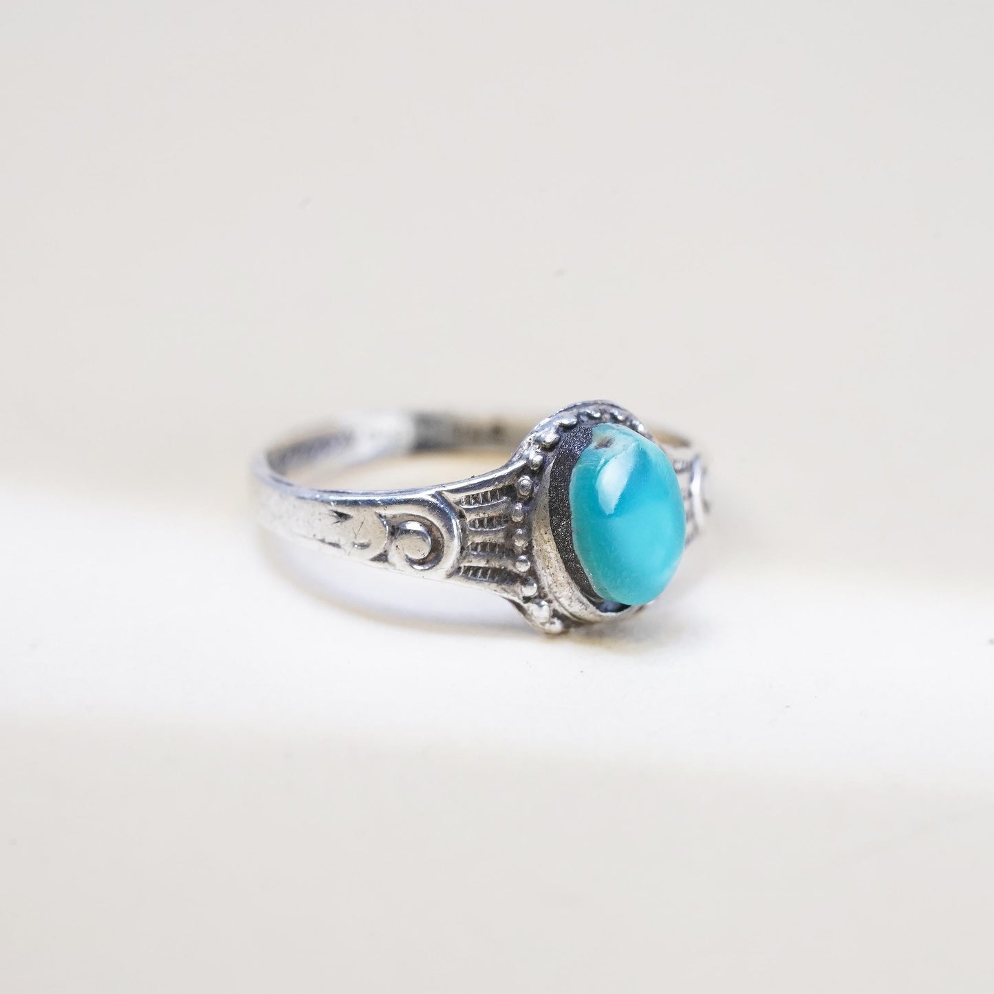 Size 2.75, Native American southwestern sterling silver ring, 925 turquoise