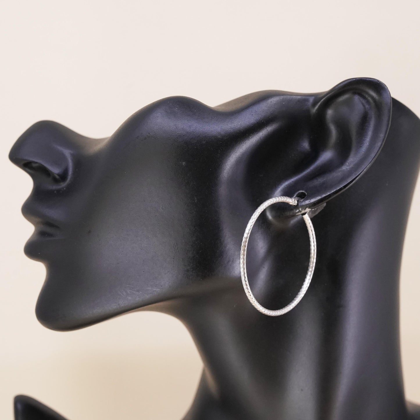 1.5", Vintage sterling 925 silver loop single earring, fashion textured hoop