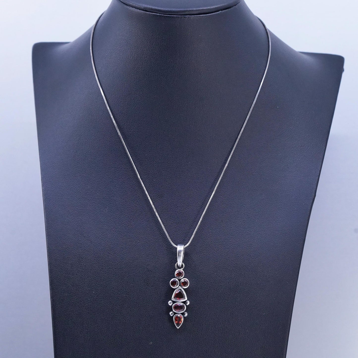 16", Vintage sterling 925 Silver snake chain necklace with garnet pendant