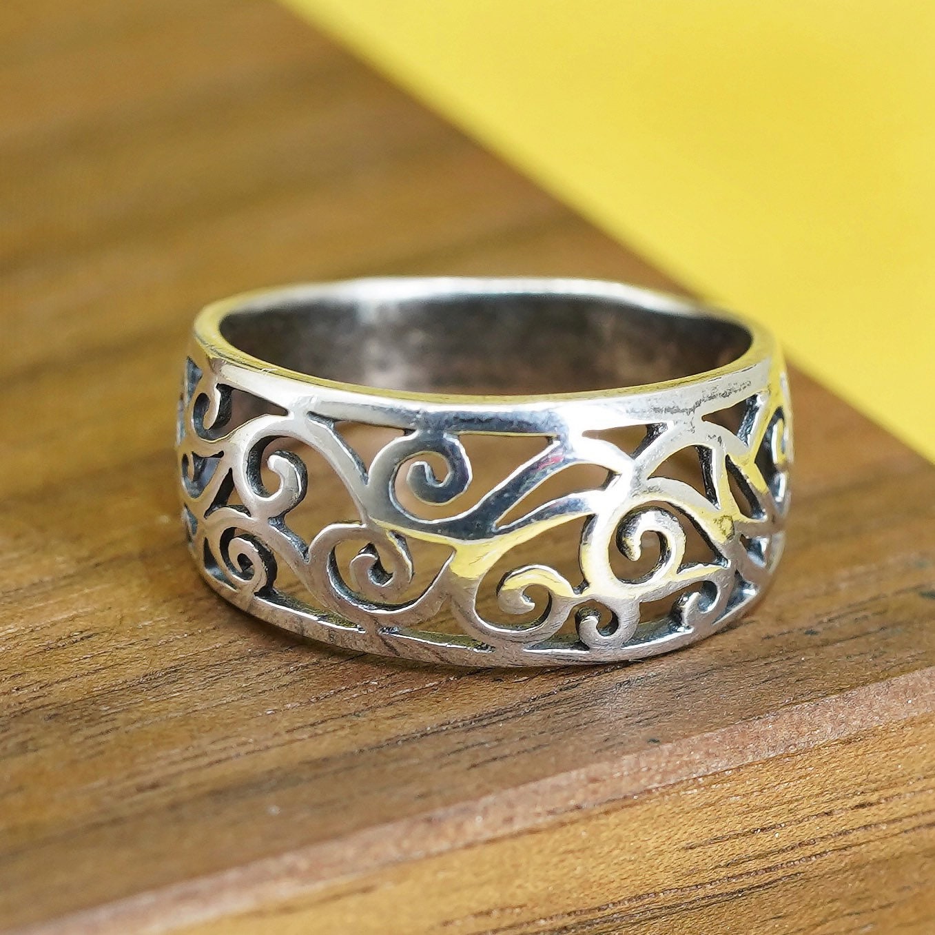 Size 7, Sterling silver handmade ring, southwestern, 925 filigree swirl band