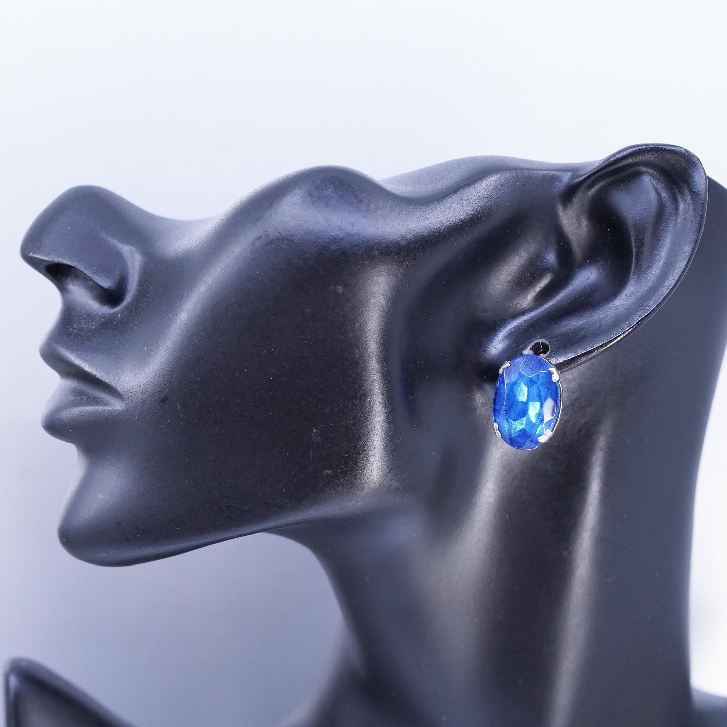 Vintage Sterling 925 silver earrings, screw back flower with blue rhinestone