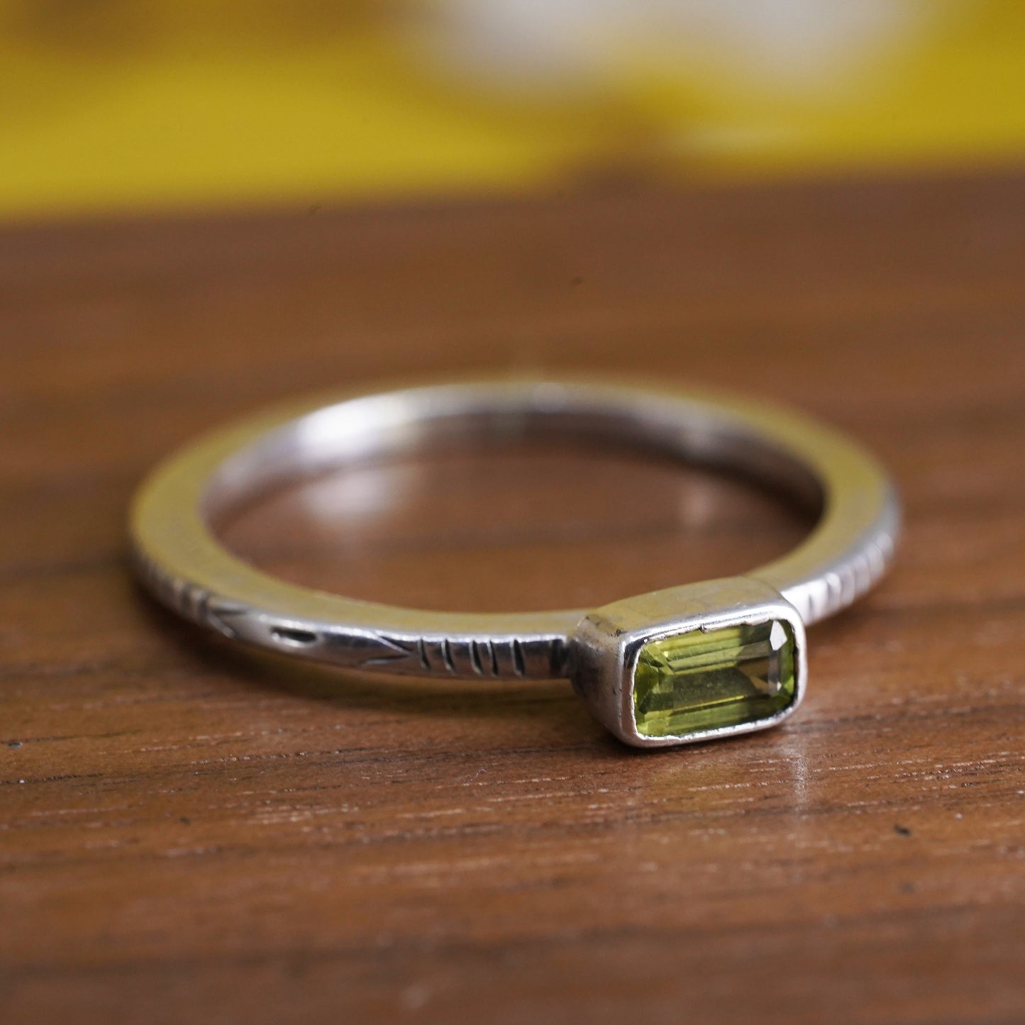 size 8.25, VTG Sterling 925 silver handmade ring, stackable band with peridot