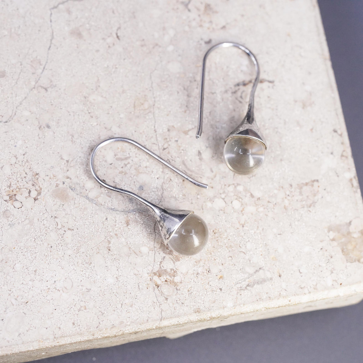 Vintage southwestern sterling 925 silver teardrop earrings with clear crystal