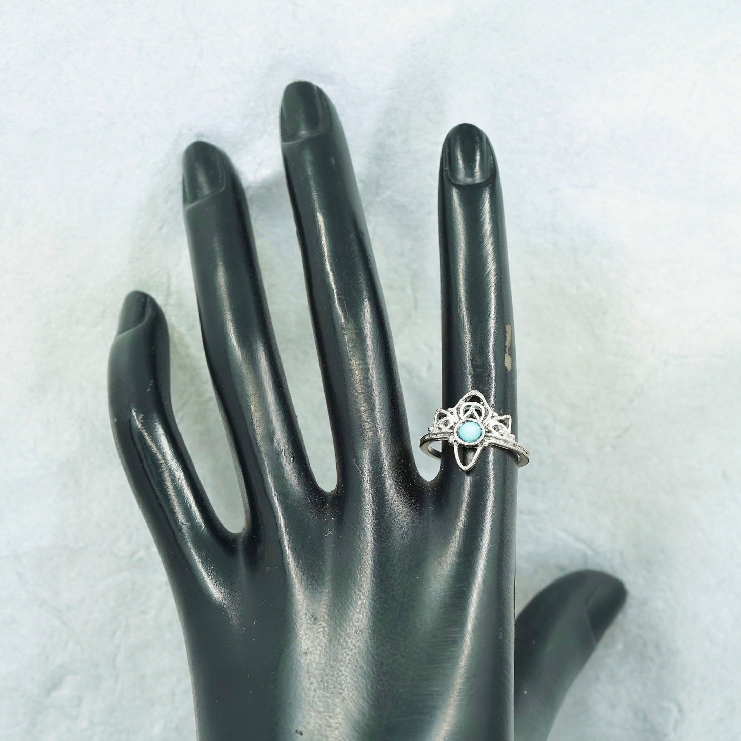 Size 7, vintage Sterling 925 silver handmade ring with Larimar