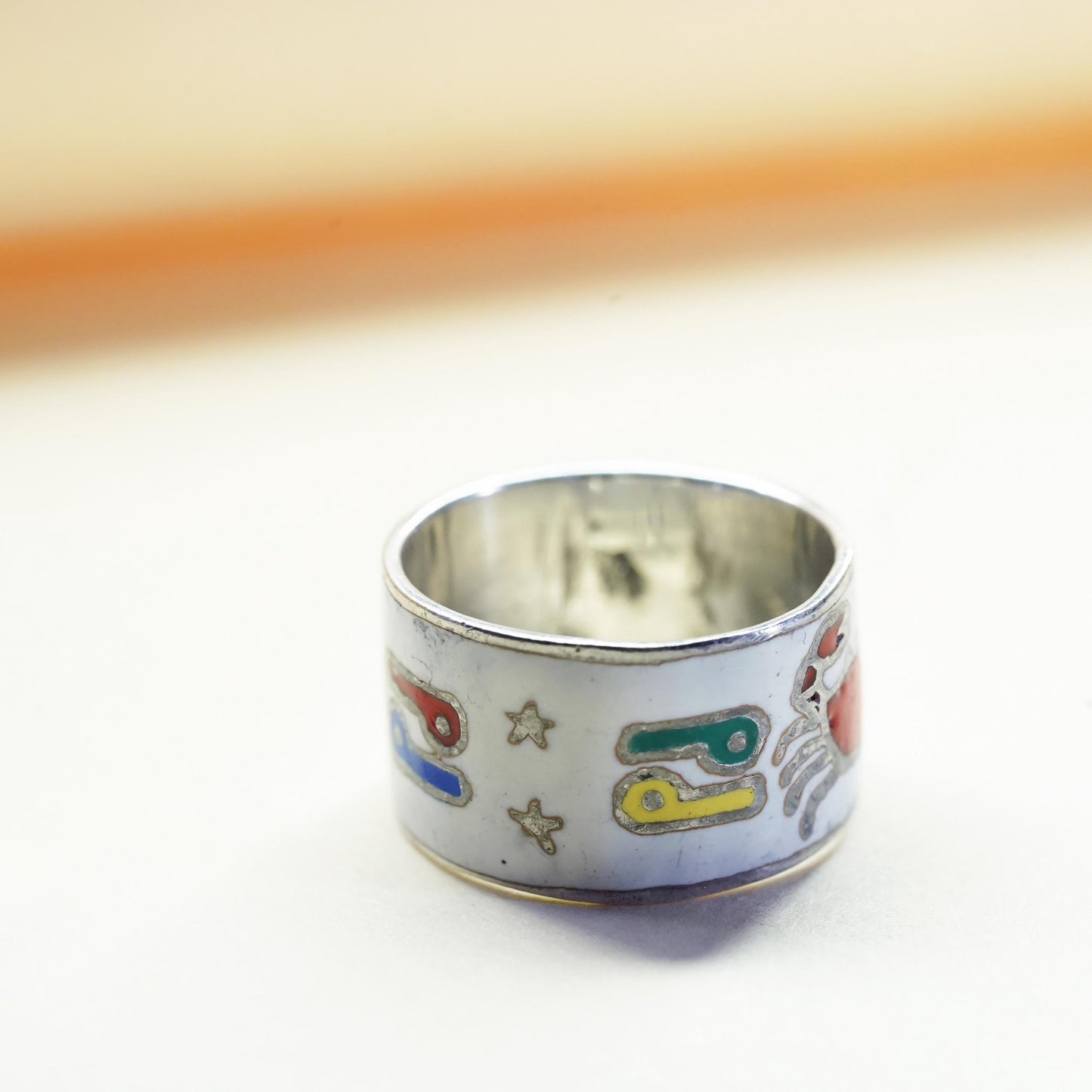 Size 4, vintage Sterling silver ring, 925 enamel tribal folk art statement band