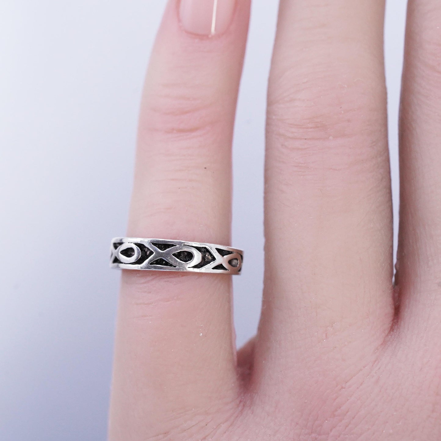 Size 3, 925 Sterling Silver Fish Motif Open Band Ring, Oxidized Fish Band