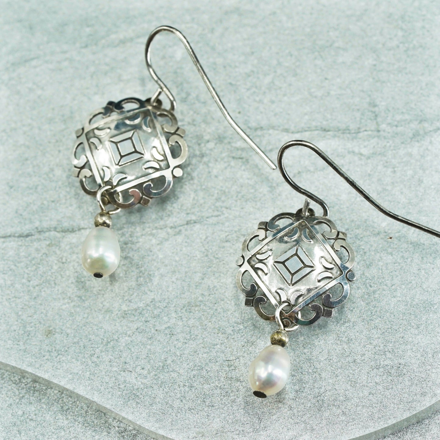 Vintage Sterling 925 silver handmade filigree earrings with pearl