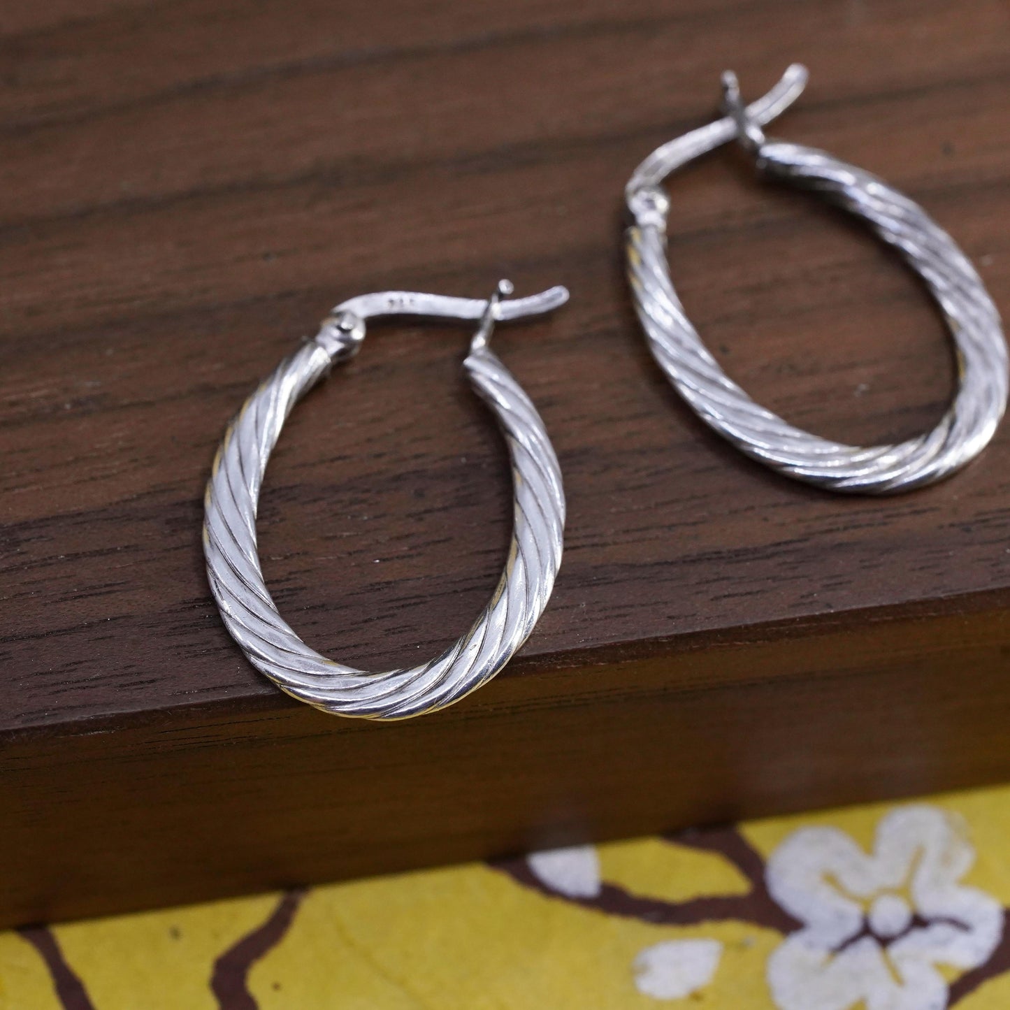 1”, Vintage simple Sterling silver handmade earrings, 925 textured oval hoops