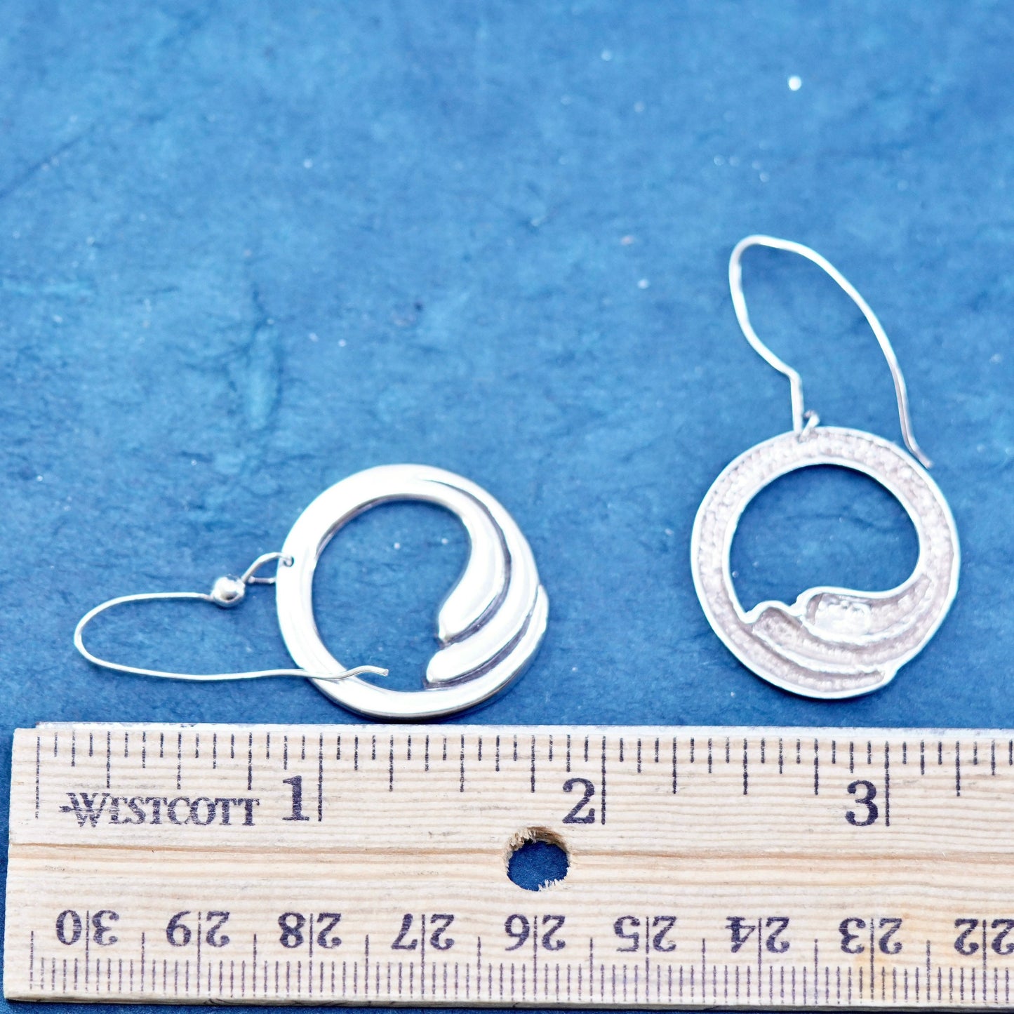 Vtg Jezlaine jewelry modern Sterling 925 silver handmade earrings wavy circle