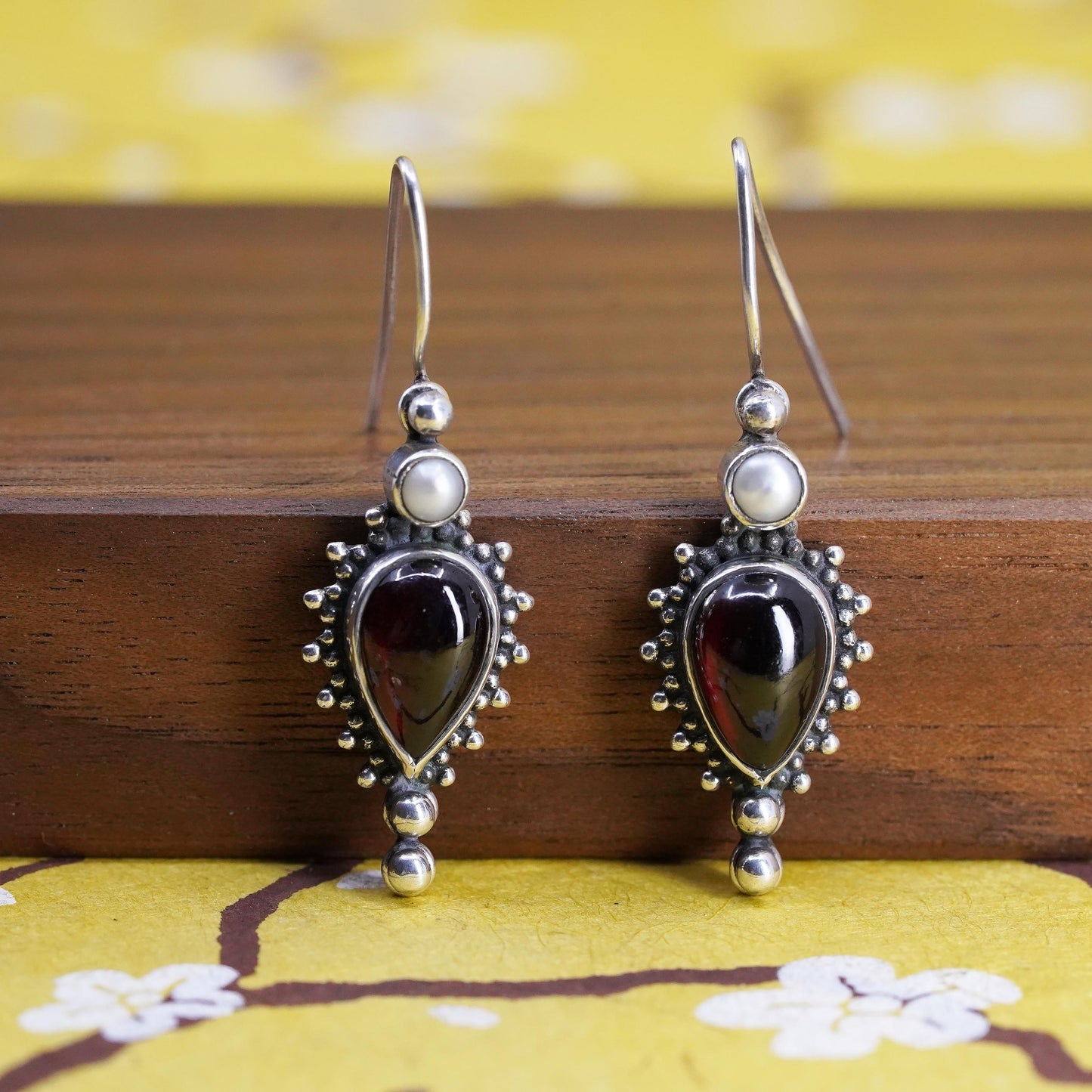 Vintage Sterling silver 925 handmade earrings with teardrop garnet and pearl