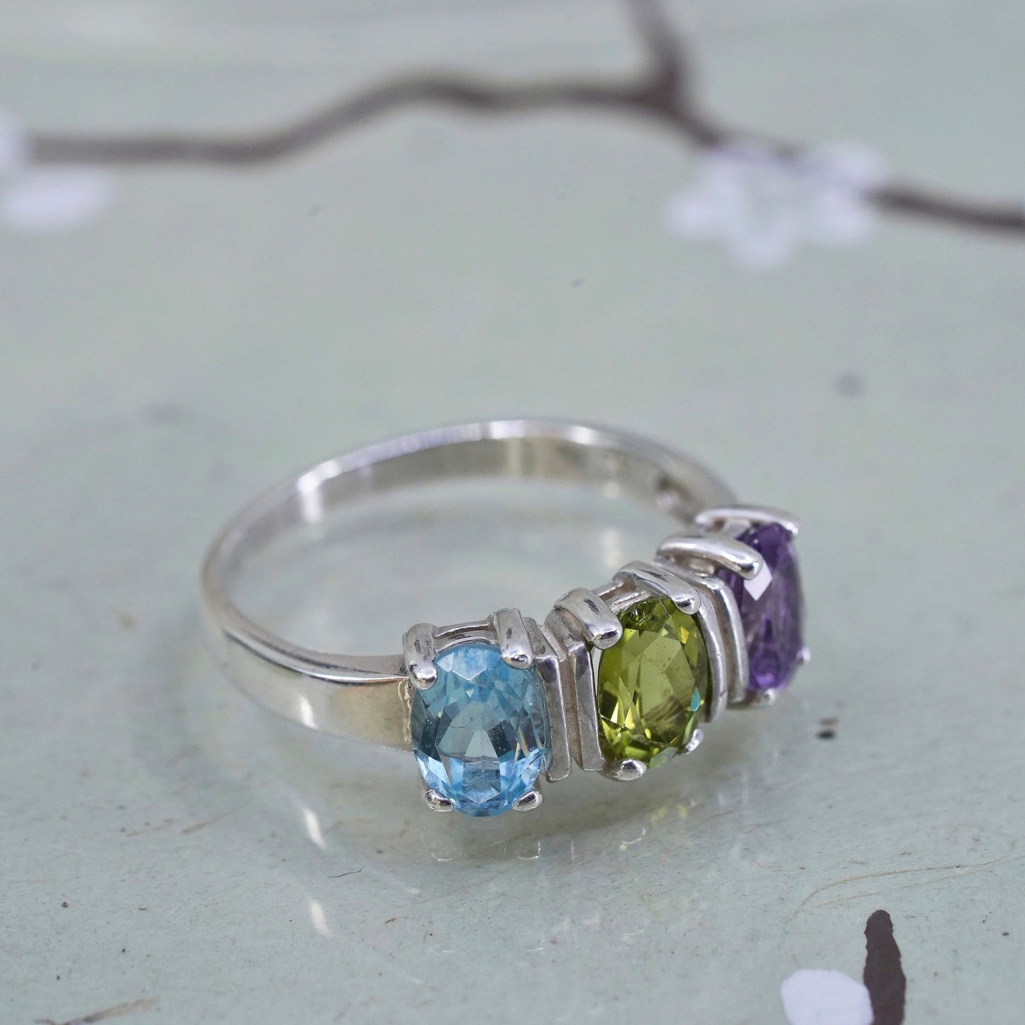 Size 9, vintage sterling 925 silver handmade ring with topaz peridot amethyst