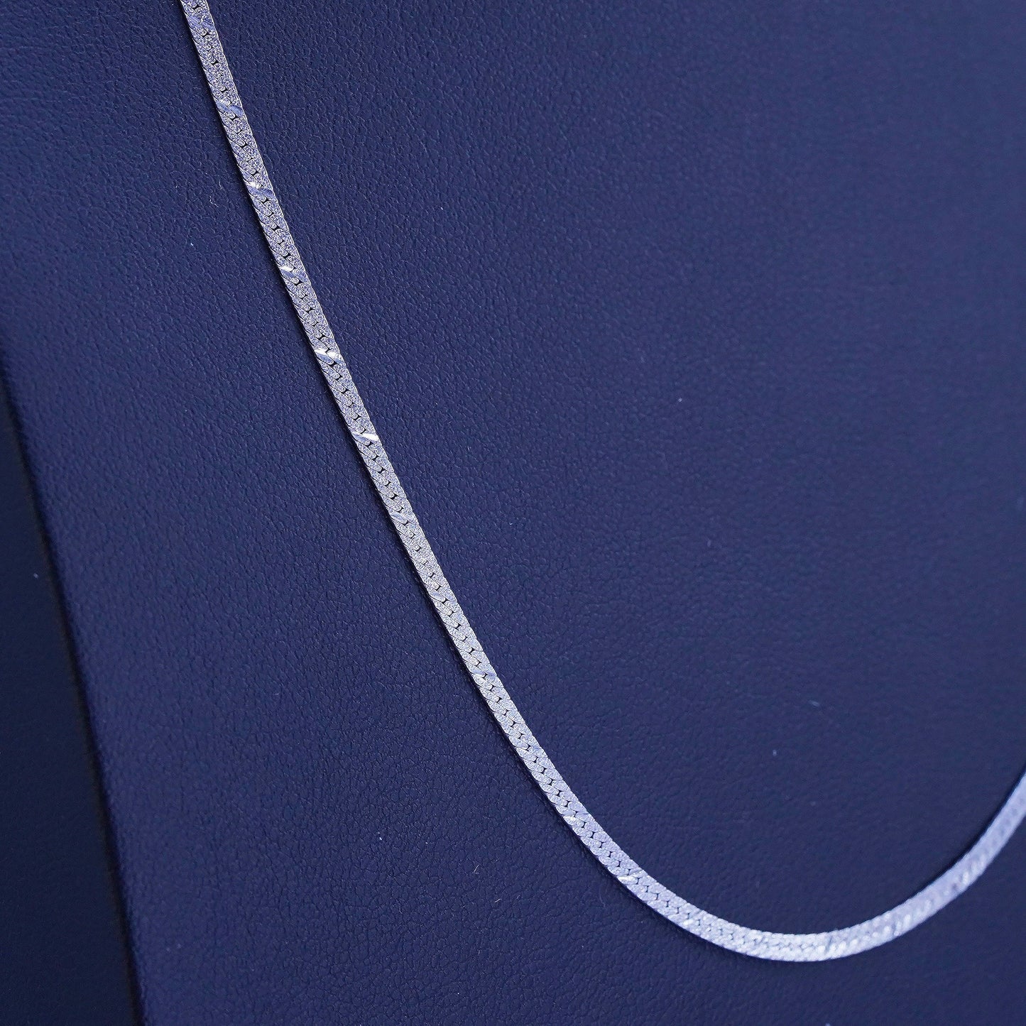 20” 2mm, vintage Italy Sterling 925 silver textured herringbone chain necklace