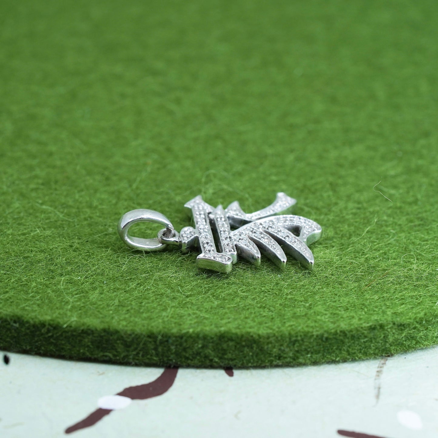 Vintage Sterling silver 925 Chinese word home pendant with cluster cz