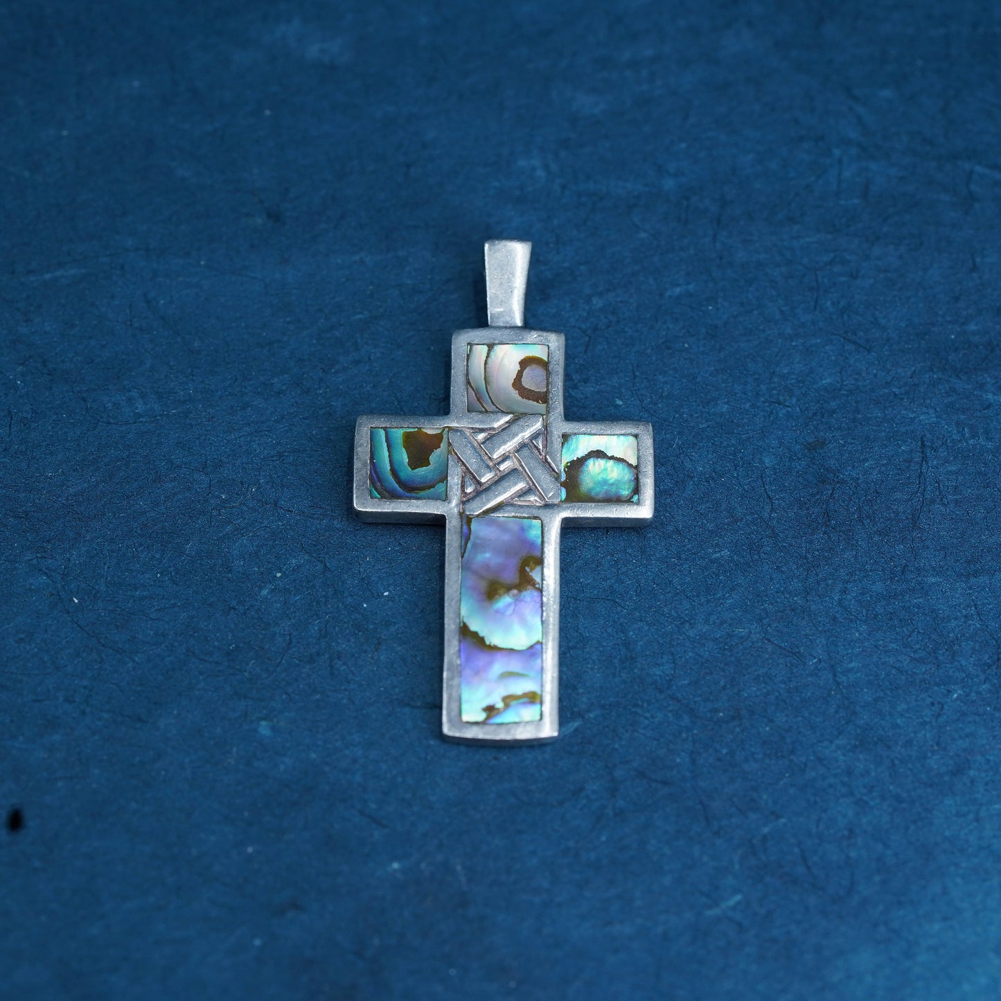 Vintage Sterling 925 silver handmade cross pendant with abalone