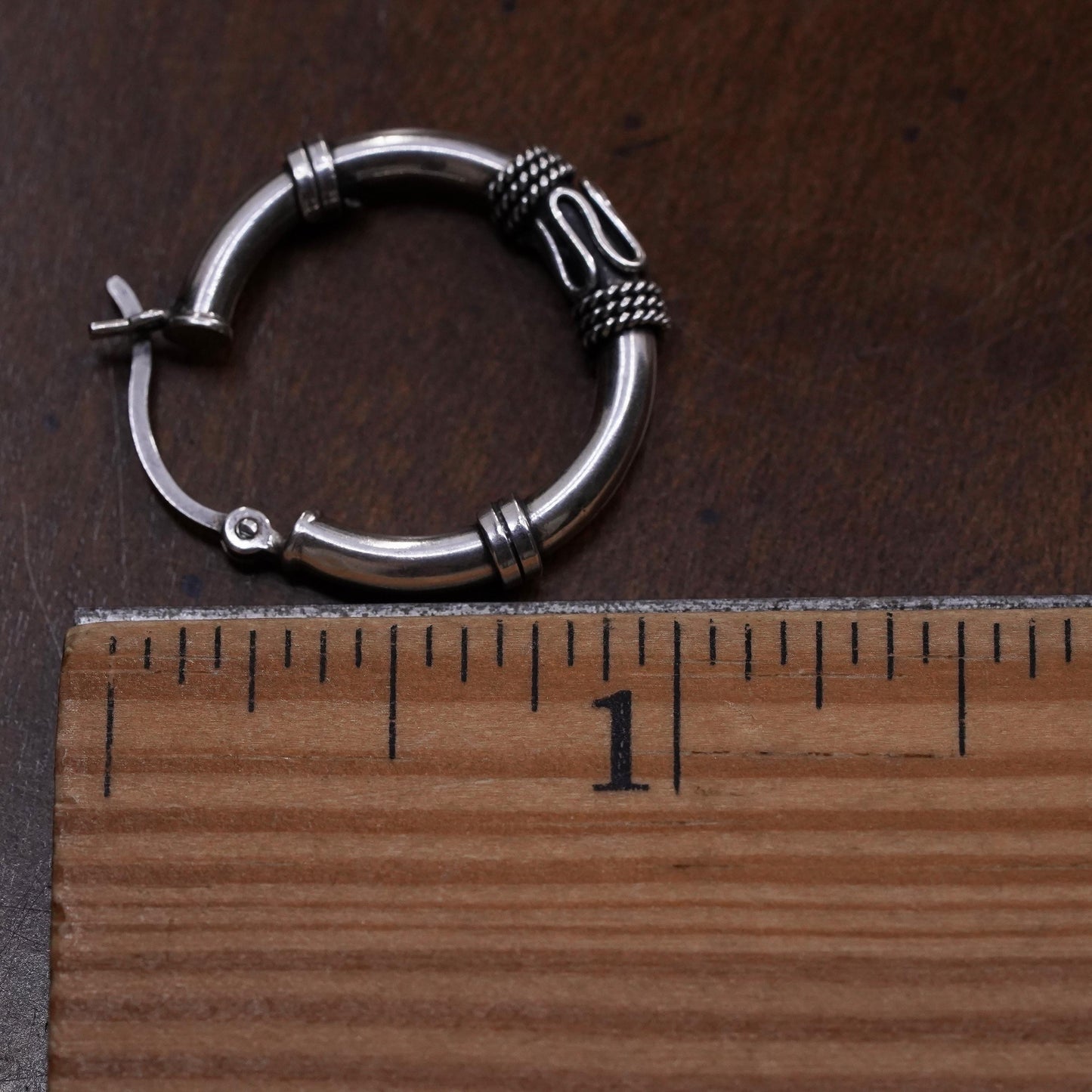 1", Vintage sterling silver loop single earring, textured wired hoop