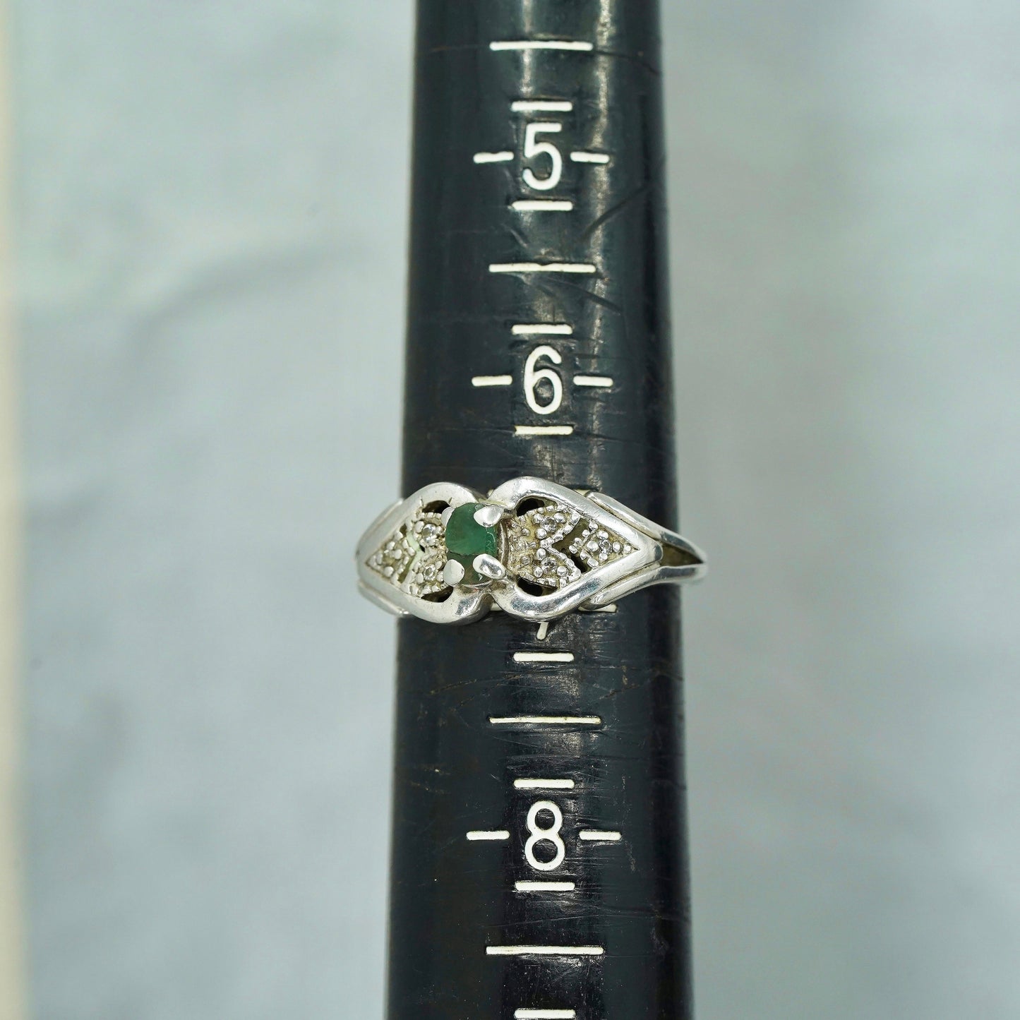 Size 6.5, vintage Sterling 925 silver handmade ring with jade and diamonds