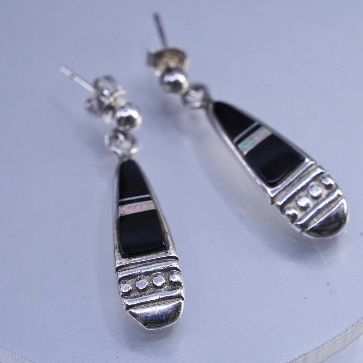 Native American Navajo Ervin Hoskie sterling 925 silver teardrop earrings onyx