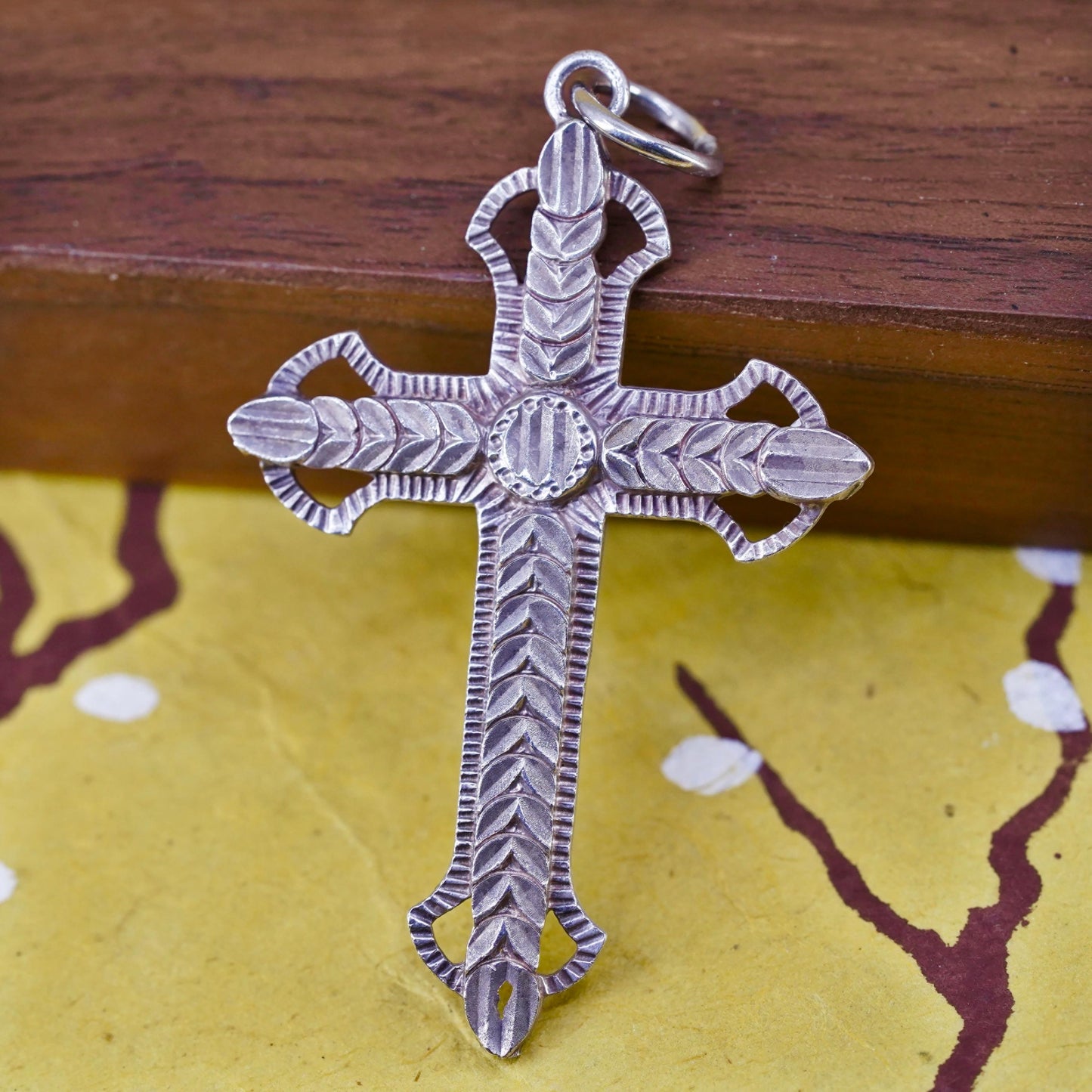 Vintage southwestern Sterling silver handmade pendant, 925 textured cross