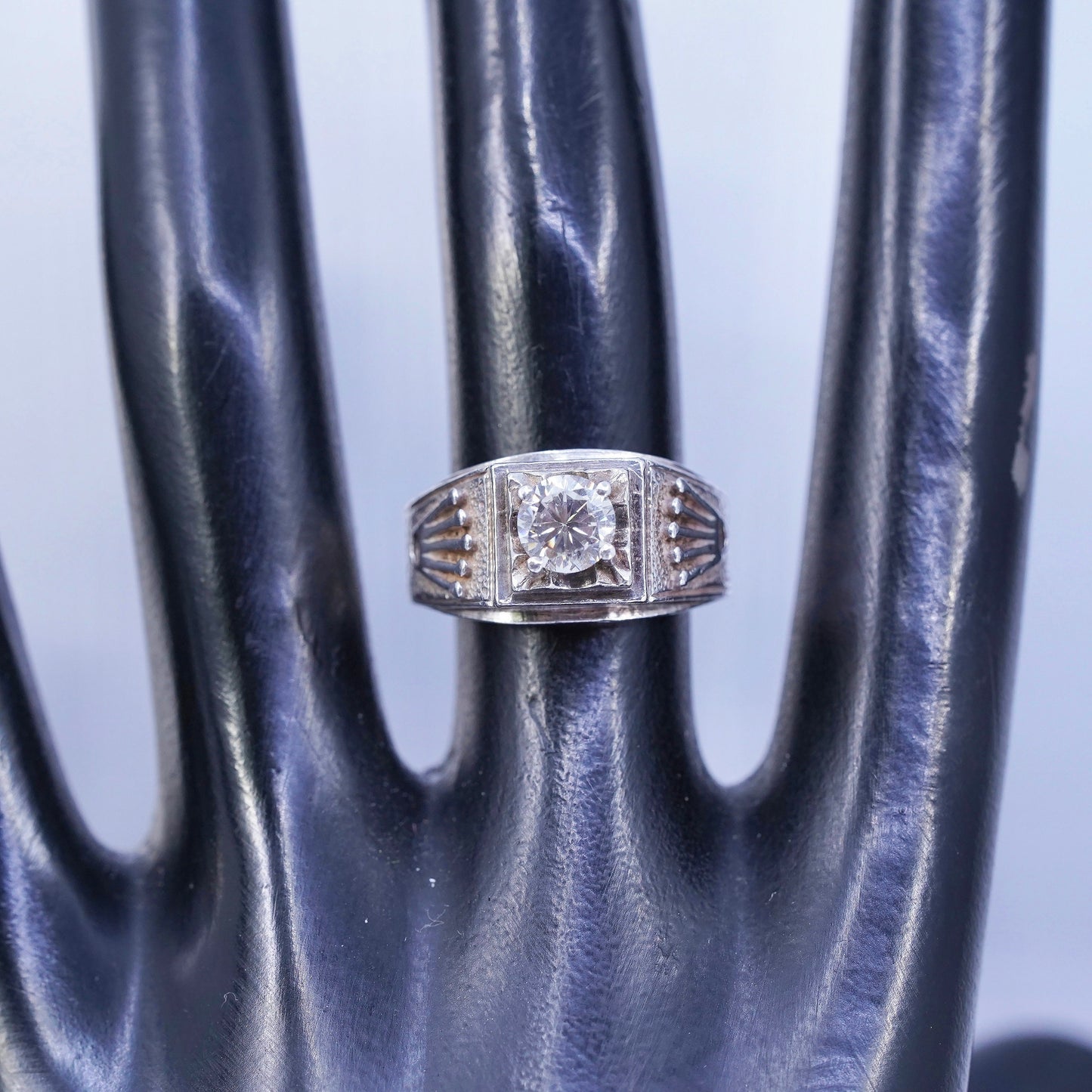 Size 6.5, vintage Sterling 925 silver handmade statement ring with Cz