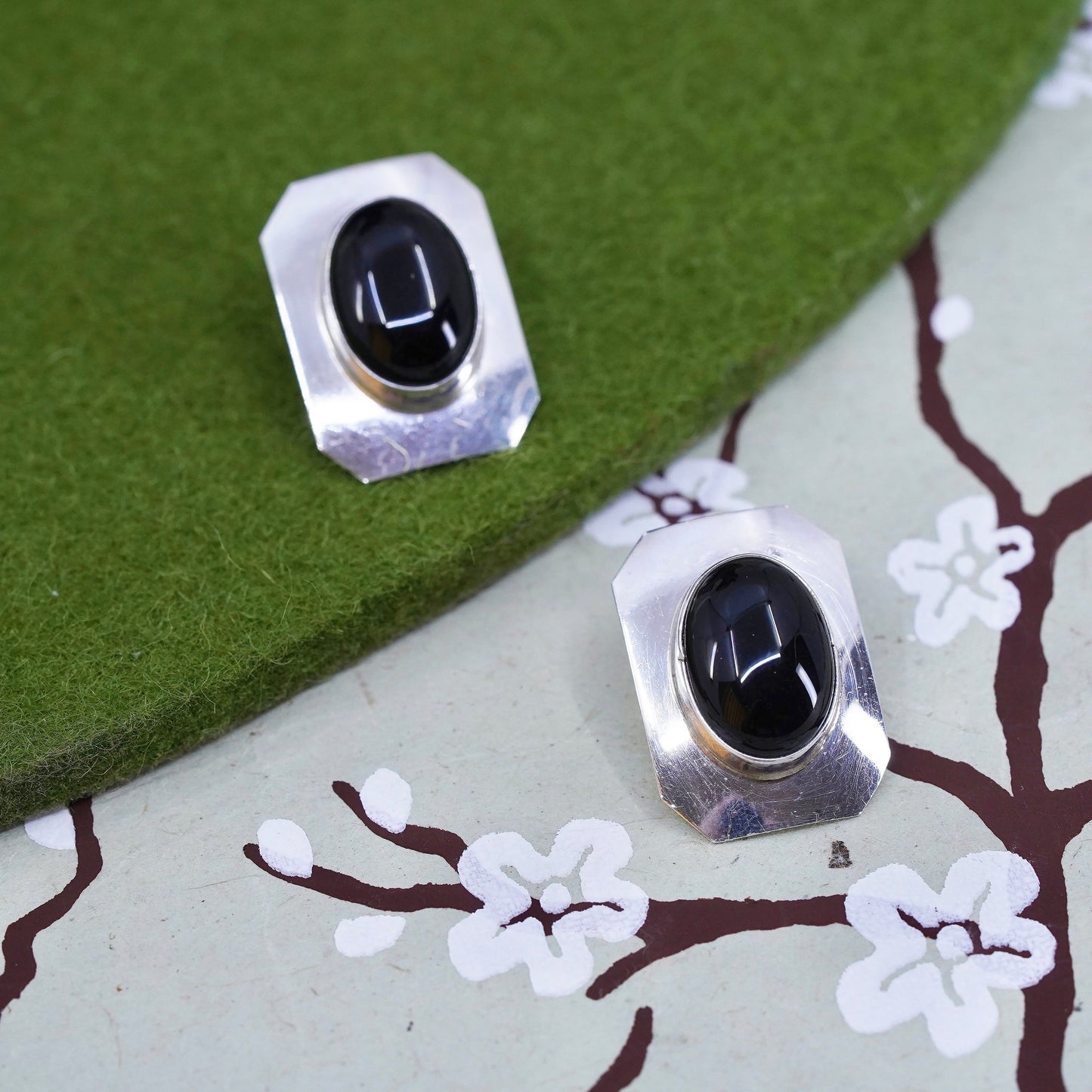 southwestern Sterling silver handmade earrings, 925 rectangular stud oval onyx